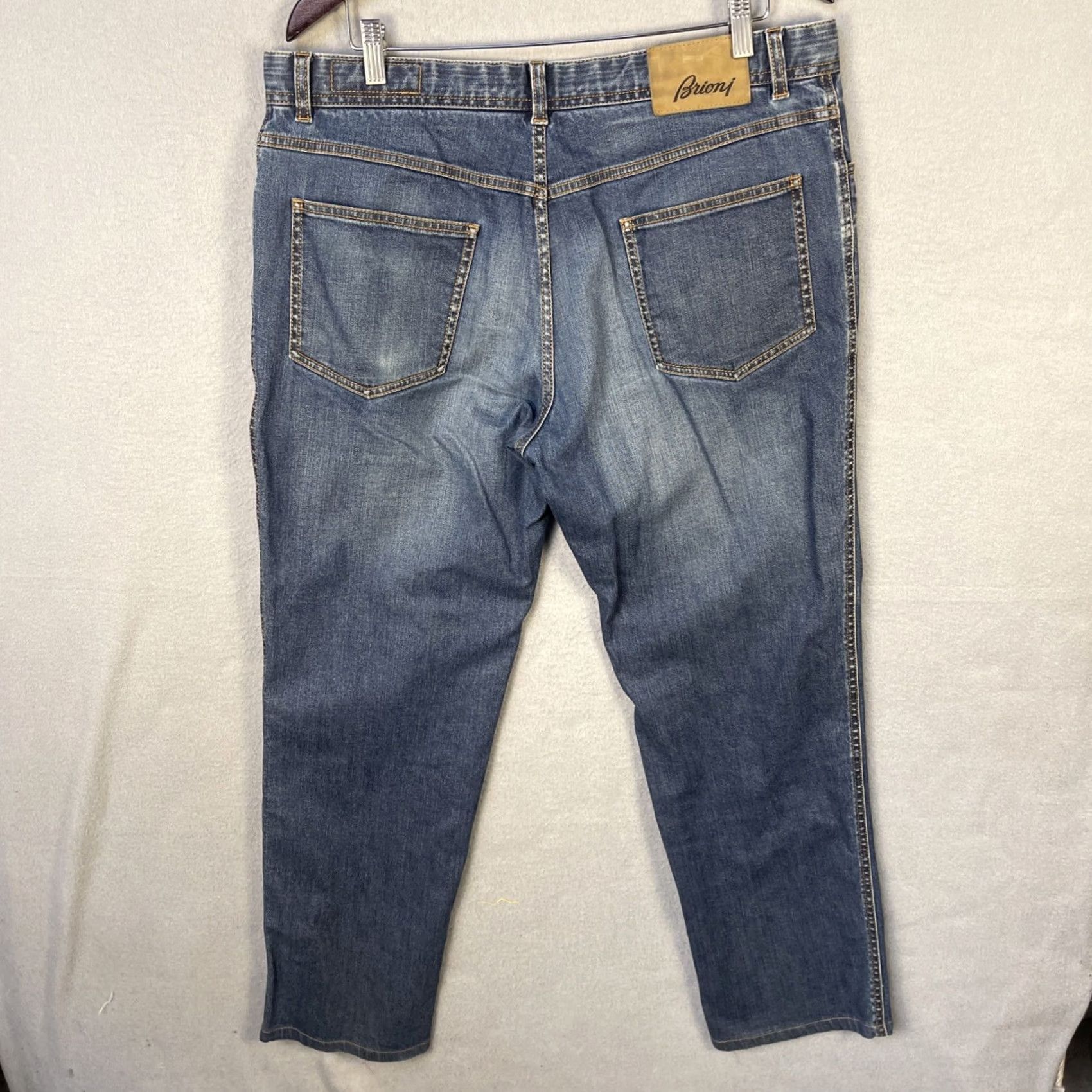 Brioni VINTAGE Brioni Stelvio Jeans Mens 38x31 Blue Medium Wash 5-Pocket Designer Made in Italy Size US 38 / EU 54 - 3 Thumbnail