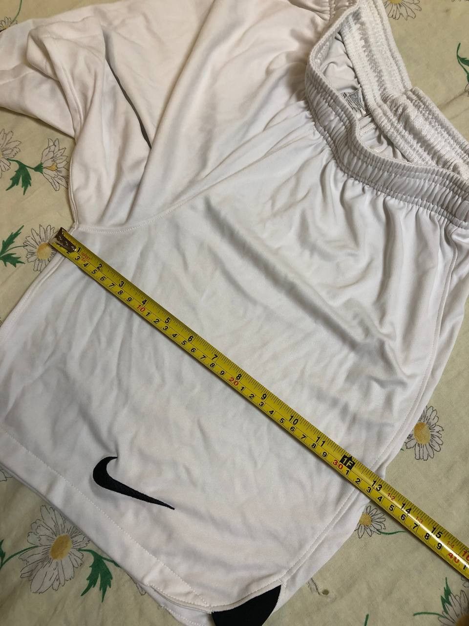 Nike Nike Liverpool FC 2022/23 Stadium Away Shorts Size US 32 / EU 48 - 4 Thumbnail
