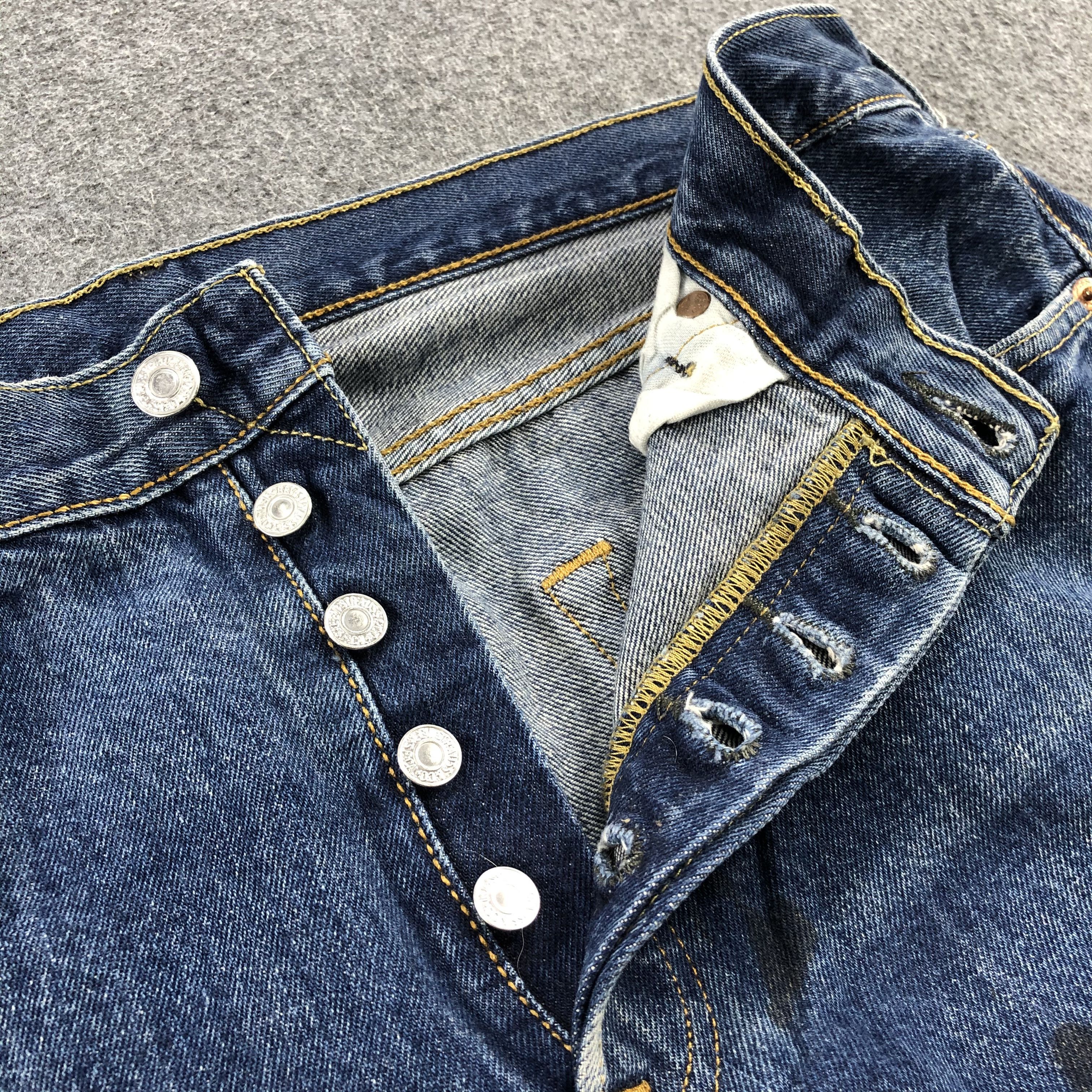 Levi's Vintage Blue Levis 501 Jeans-JM1004 Size US 35 - 8 Thumbnail