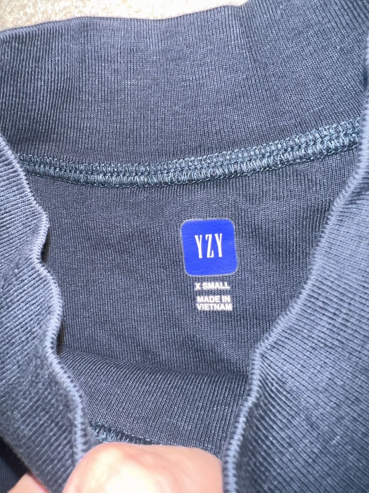 Yeezy XS Yeezy Gap Balenciaga Dove No Seam Shirt Size US XS / EU 42 / 0 - 3 Thumbnail