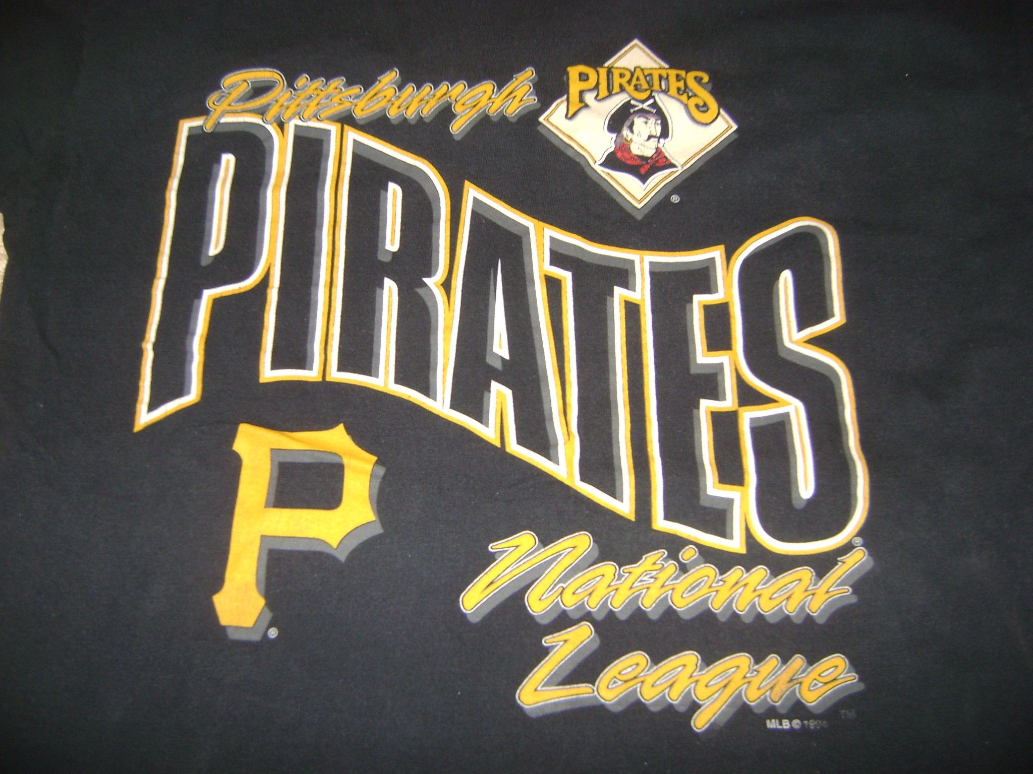 1994 Pittsburgh Pirates Baseball T-Shirt
