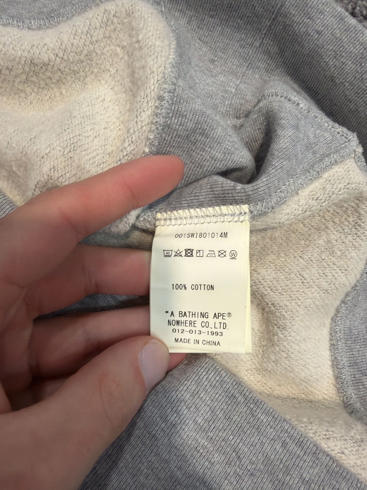 Bape Bape Crewneck Sta FW22 Size-M brand new Quick shipping Size US M / EU 48-50 / 2 - 6 Thumbnail