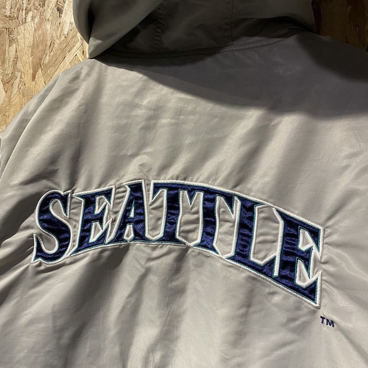 MLB × Vintage Vintage 90s Rain jacket Seattle mariners baseball MLB Size US L / EU 52-54 / 3 - 4 Thumbnail