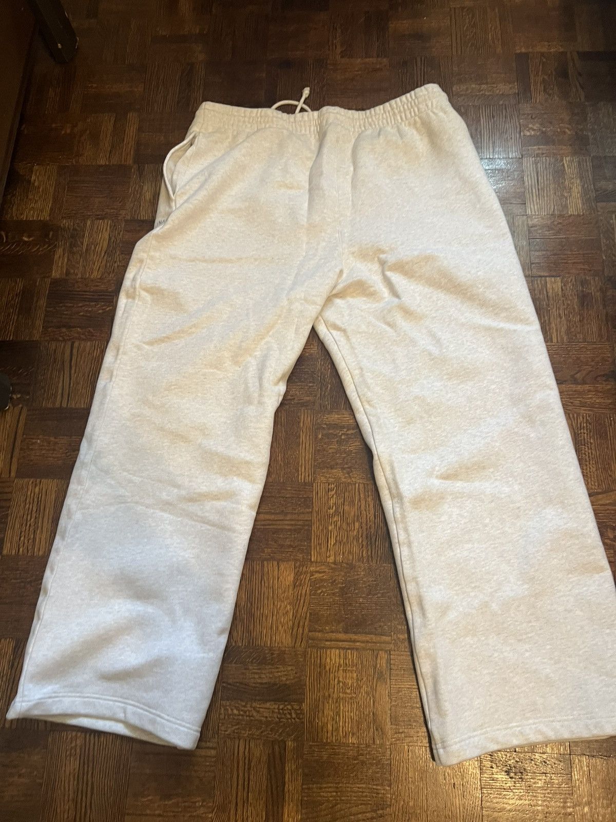 Aritzia TNA SWEATFLEECE Perfect Fit Size US 42 / EU 58 - 3 Thumbnail