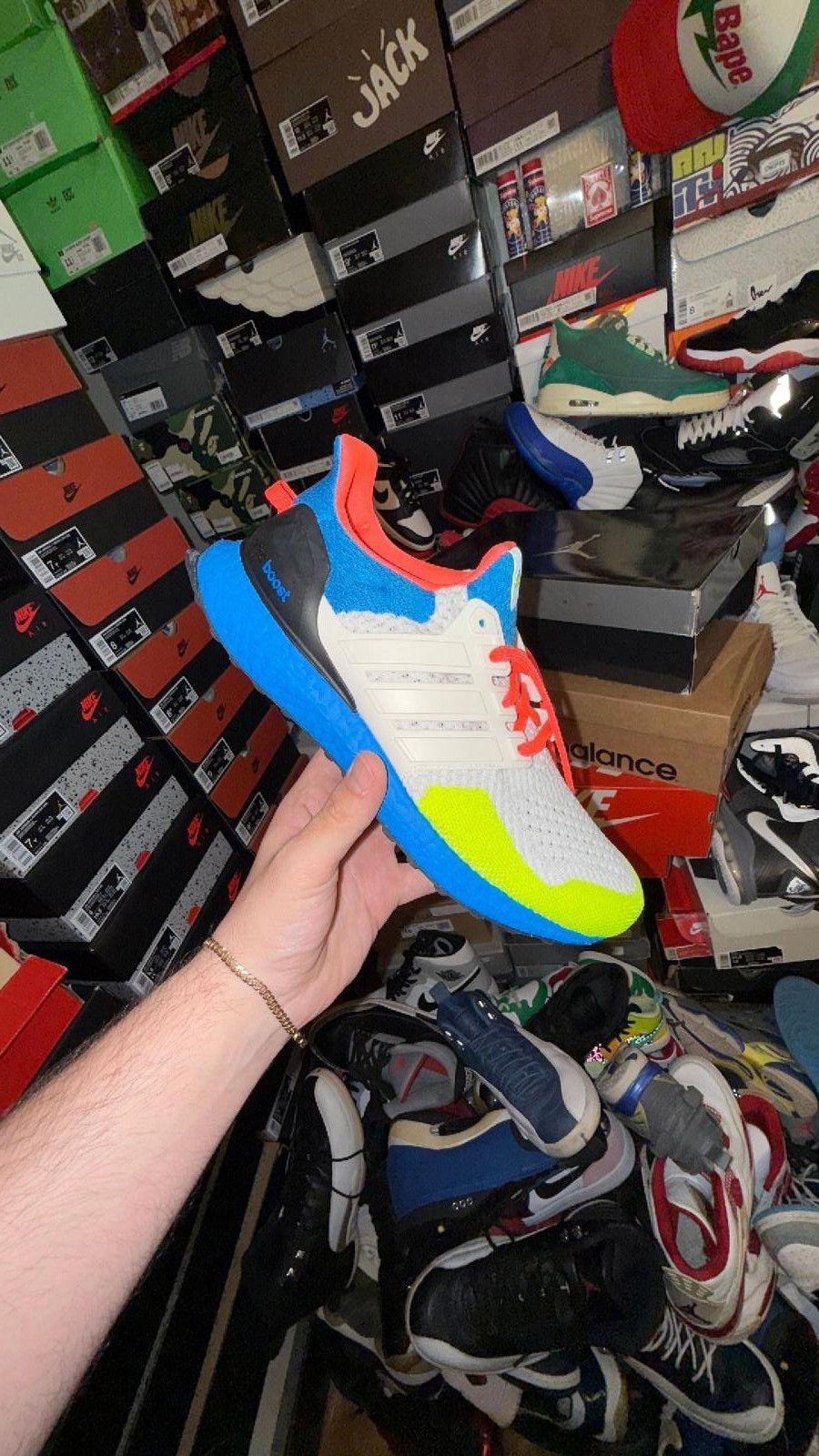 Adidas Ultraboost multi color sz 8 ds Size US 8 / EU 41 - 1 Thumbnail