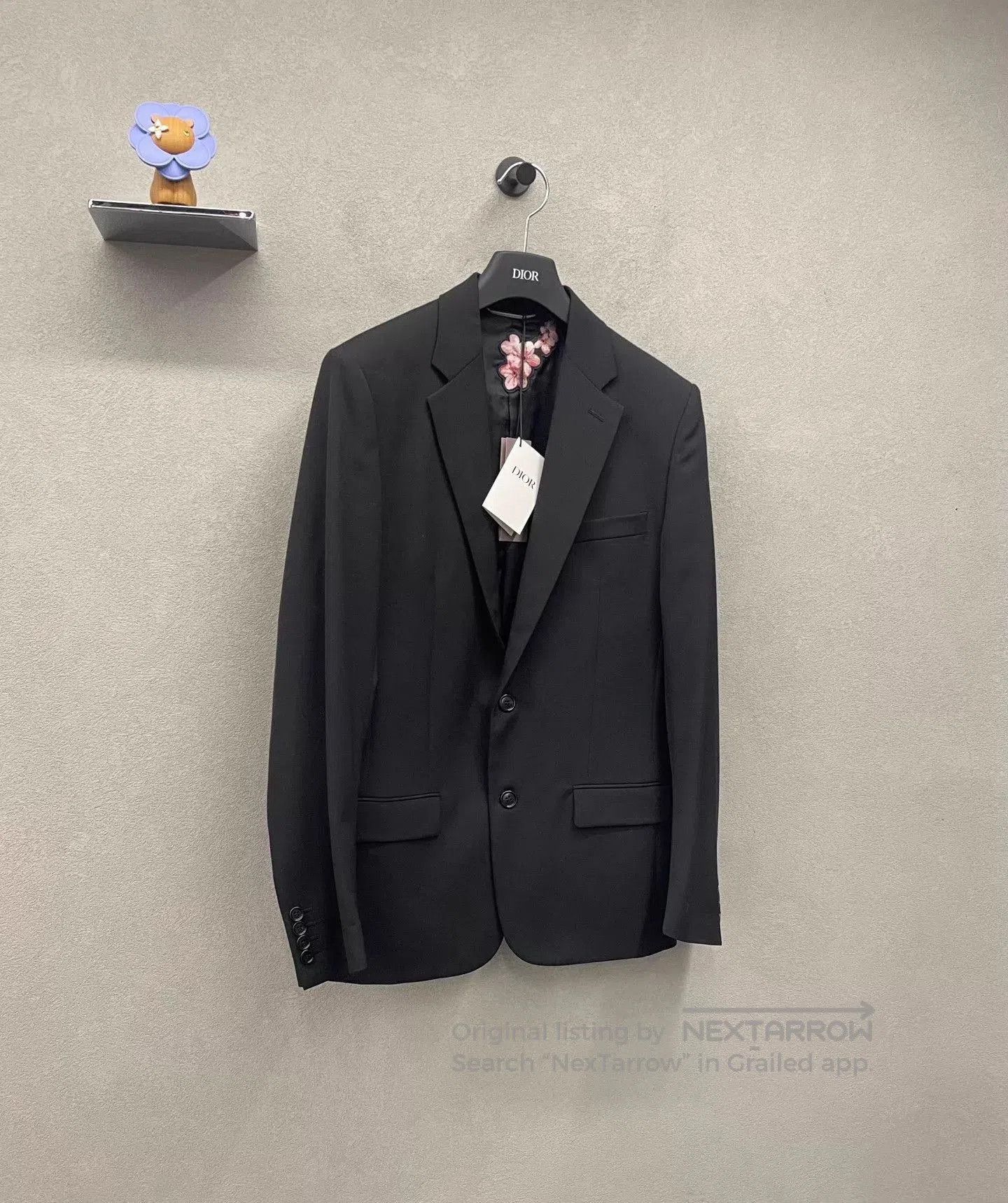 Dior Black Blazer with Floral Accent Lining. Size US M / EU 48-50 / 2 - 3 Thumbnail