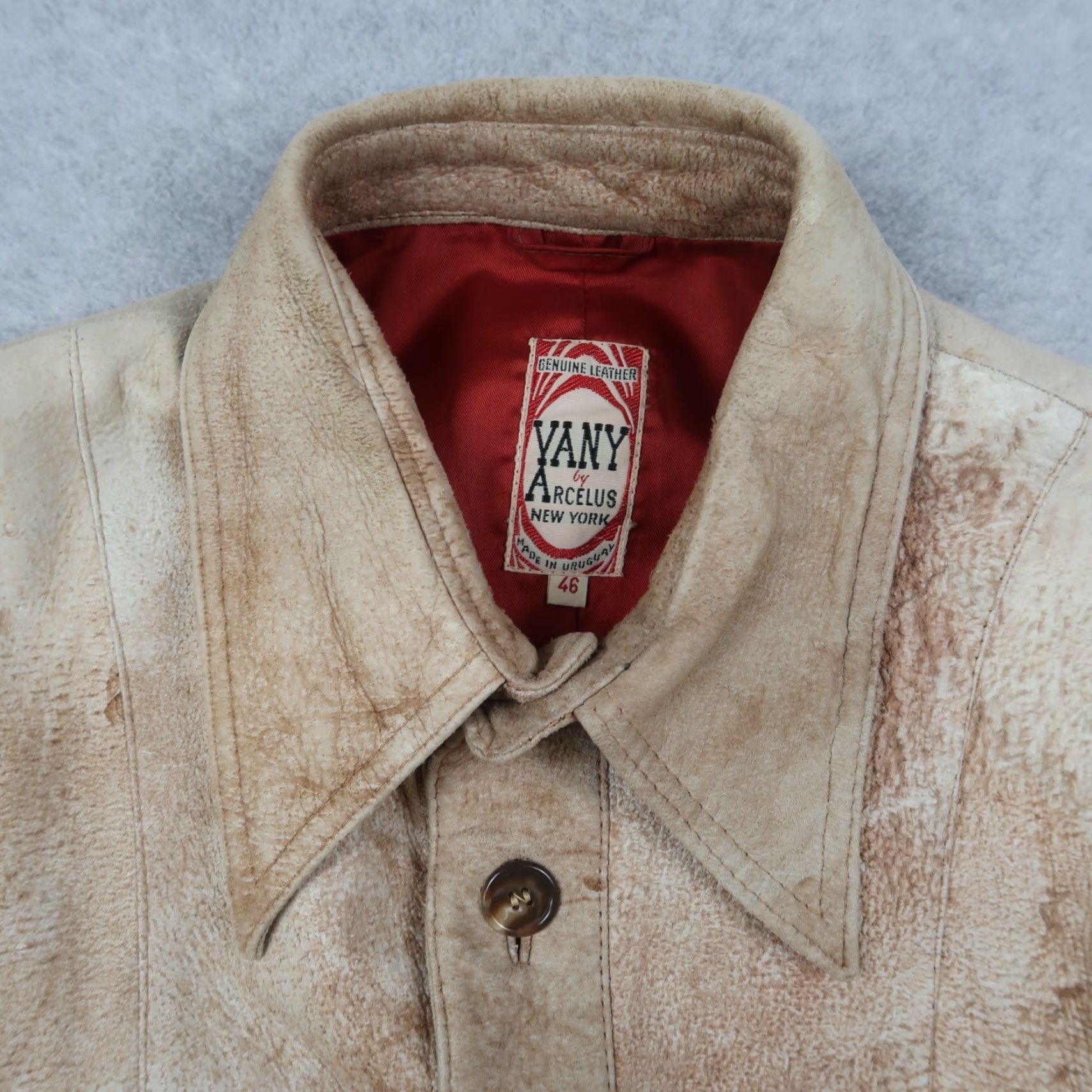 Vintage VINTAGE Vany by Arcelus New York Tan Leather Button Up Men's Size 46 Jacket Size US S / EU 44-46 / 1 - 5 Thumbnail