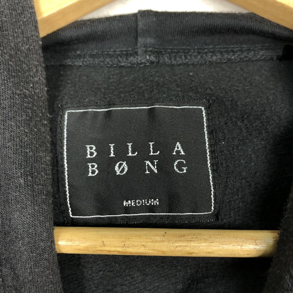 Billabong Billabong Surfing Vintage Sweatshirt Hoodie Nice Design Size US S / EU 44-46 / 1 - 15 Thumbnail