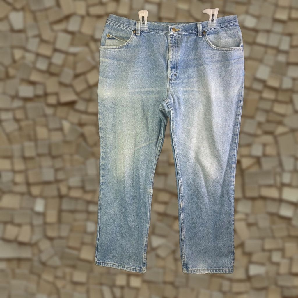 Vintage Riders Mens 42x30 Jeans Mid Rise Straight Leg Light Wash Blue Denim Casual Regular Rise Mens Size US 42 / EU 58 - 1 Thumbnail