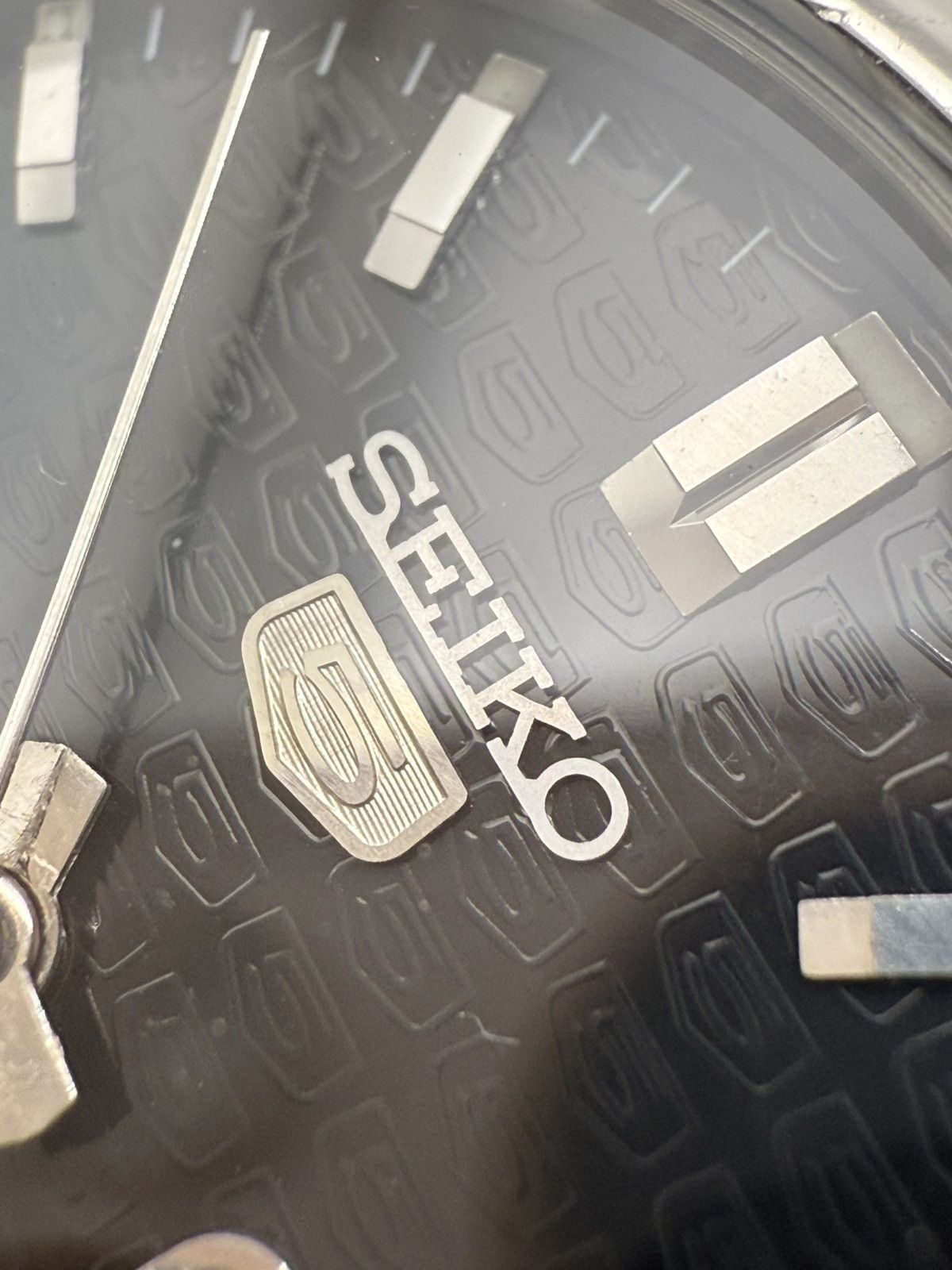 Seiko Seiko 5 Automatic 7S26 Black Dial 37mm 21J Vintage Watch Size 36 - 12 Thumbnail