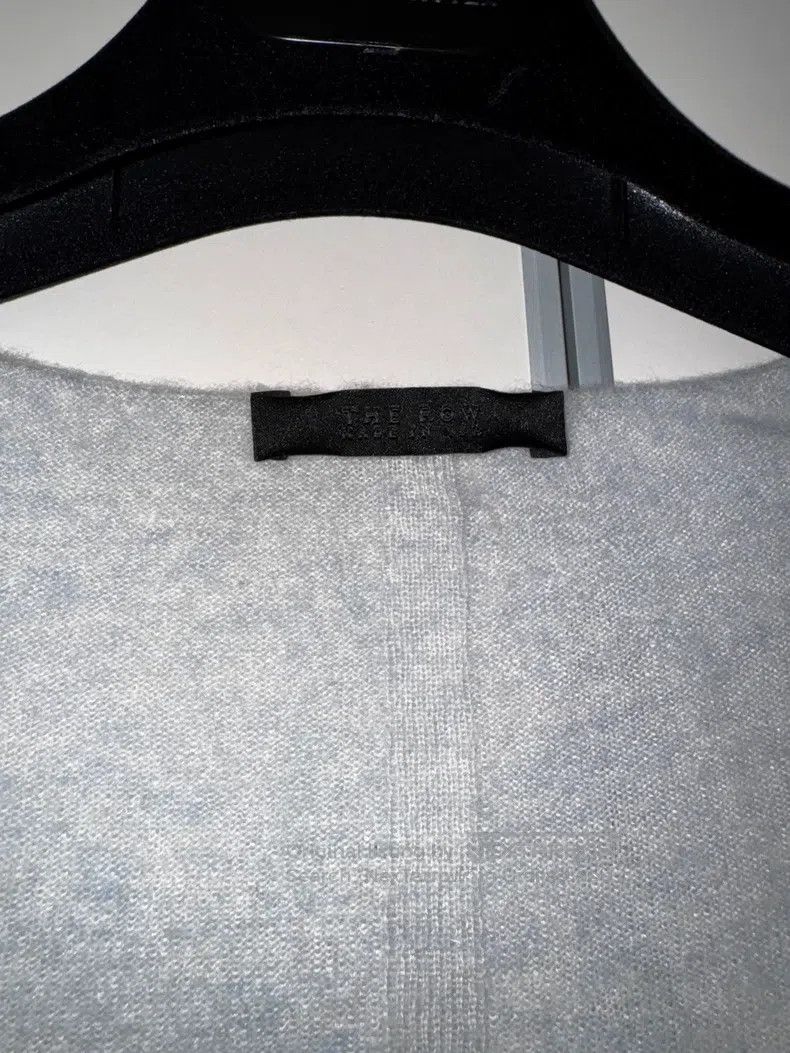 The Row The row V-neck cashmere sweater Size M / US 6-8 / IT 42-44 - 2 Thumbnail