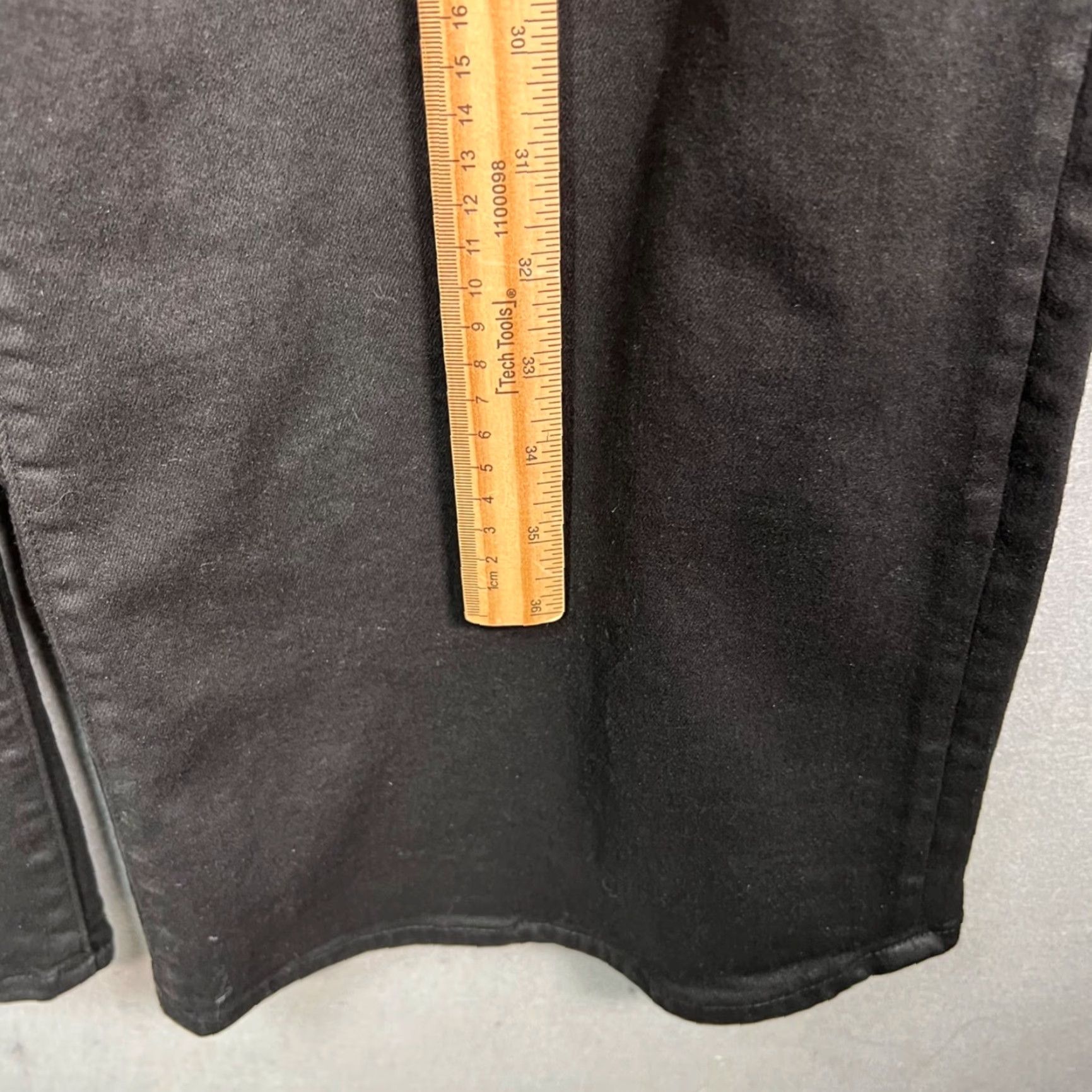 7 For All Mankind 7 For All Mankind Wide Leg Coated Black Denim Jeans Womens Size 25 Size 42" / US 20 - 7 Thumbnail
