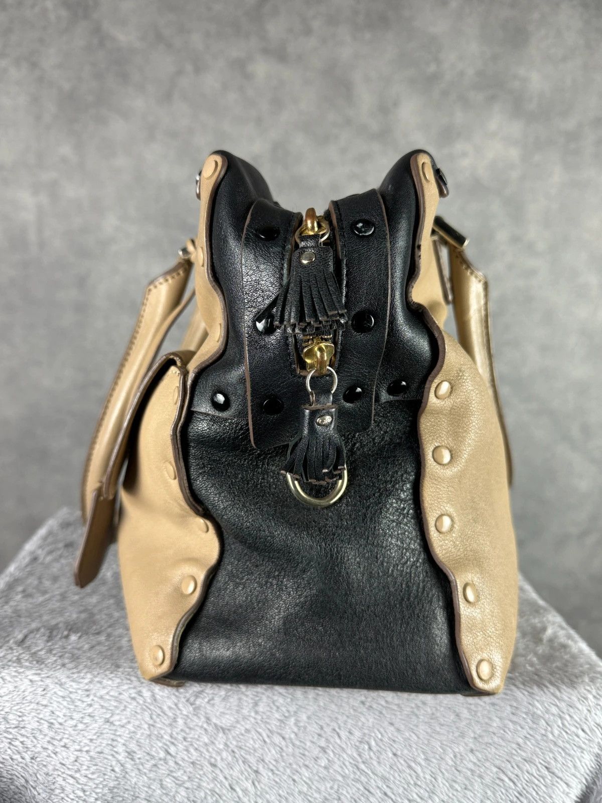 Anya Hindmarch Anya Hindmarch Leather Handbag Brown Black Logo Lock Size ONE SIZE - 5 Thumbnail