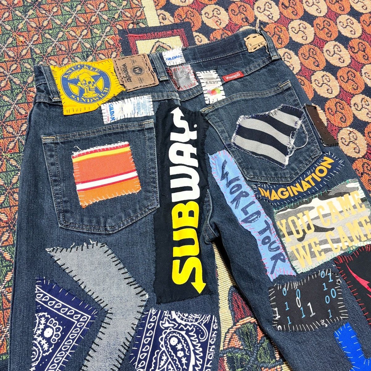 Wrangler Custom Handstitched Patch Collage Style Wrangler Jeans Size US 29 - 5 Thumbnail