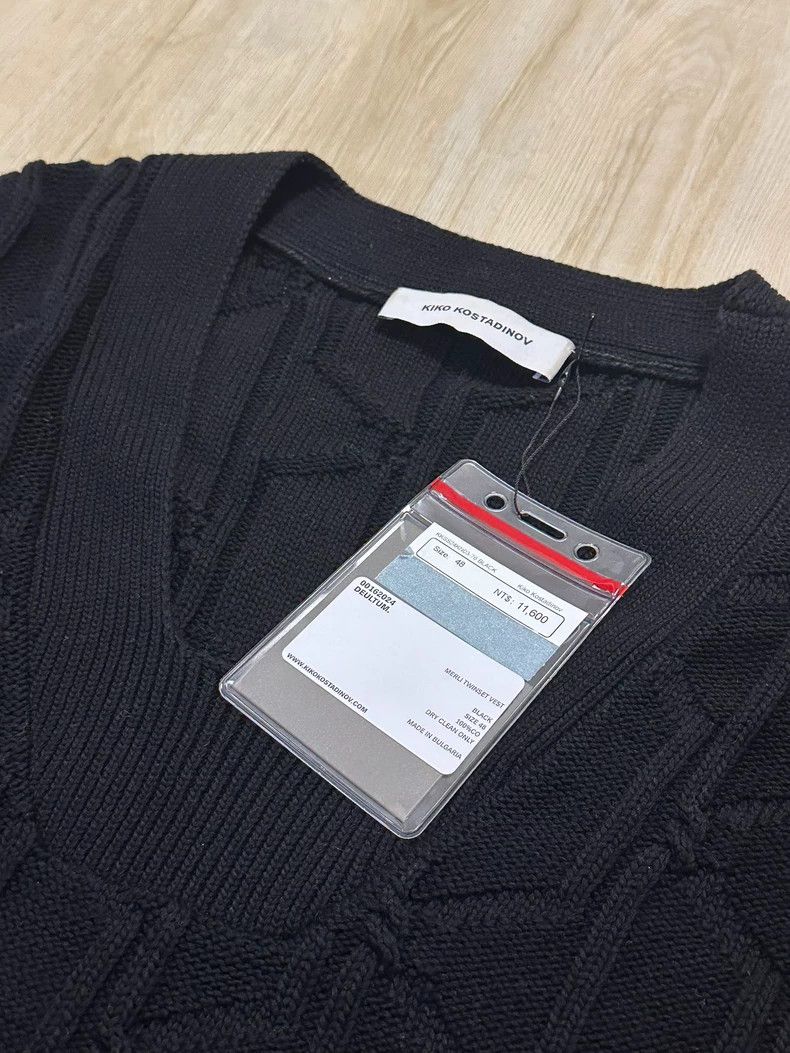 Kiko Kostadinov kiko kostadinovSS24 Show Black Knit Vest 2503-Nextarrow Size 48R - 2 Thumbnail
