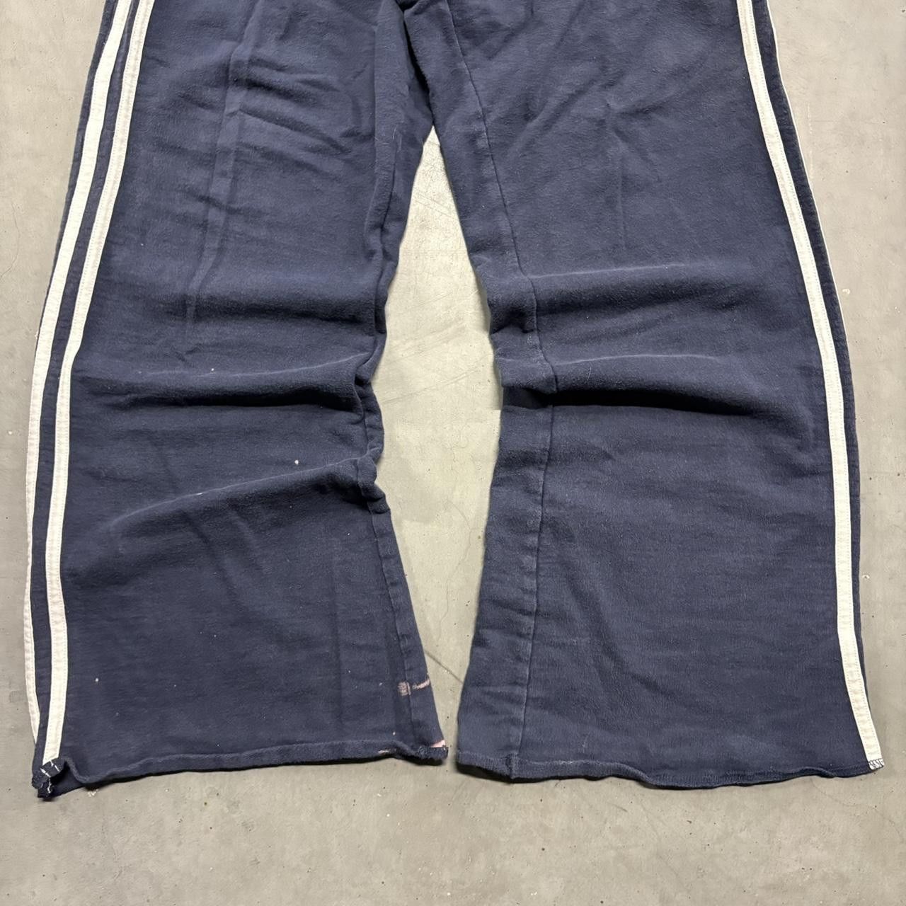Vintage Crazy Vintage Y2K/2000s Baggy Wideleg Navy Blue Striped Sweatpants! Size US 34 / EU 50 - 4 Thumbnail