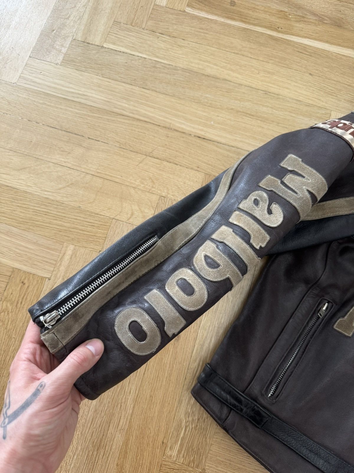 Vintage Vintage 90s rare Marlboro world championship leather jacket Size US M / EU 48-50 / 2 - 5 Thumbnail