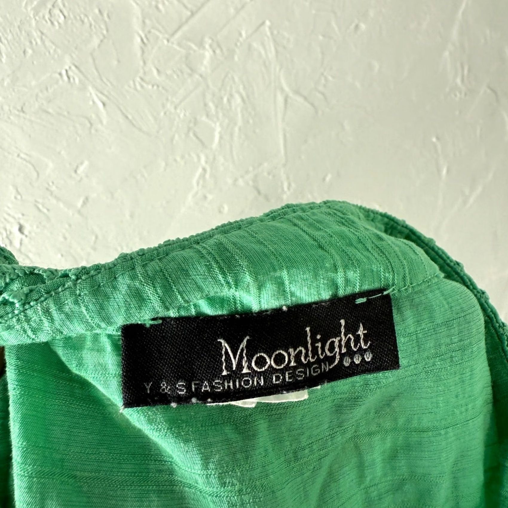 Vintage Moonlight Fashion Design Women's Blouse One Size Button Rayon Solid Green Crew Neck 3/4 Sleeve Casual All Seasons Vintage No Size ONE SIZE - 6 Thumbnail
