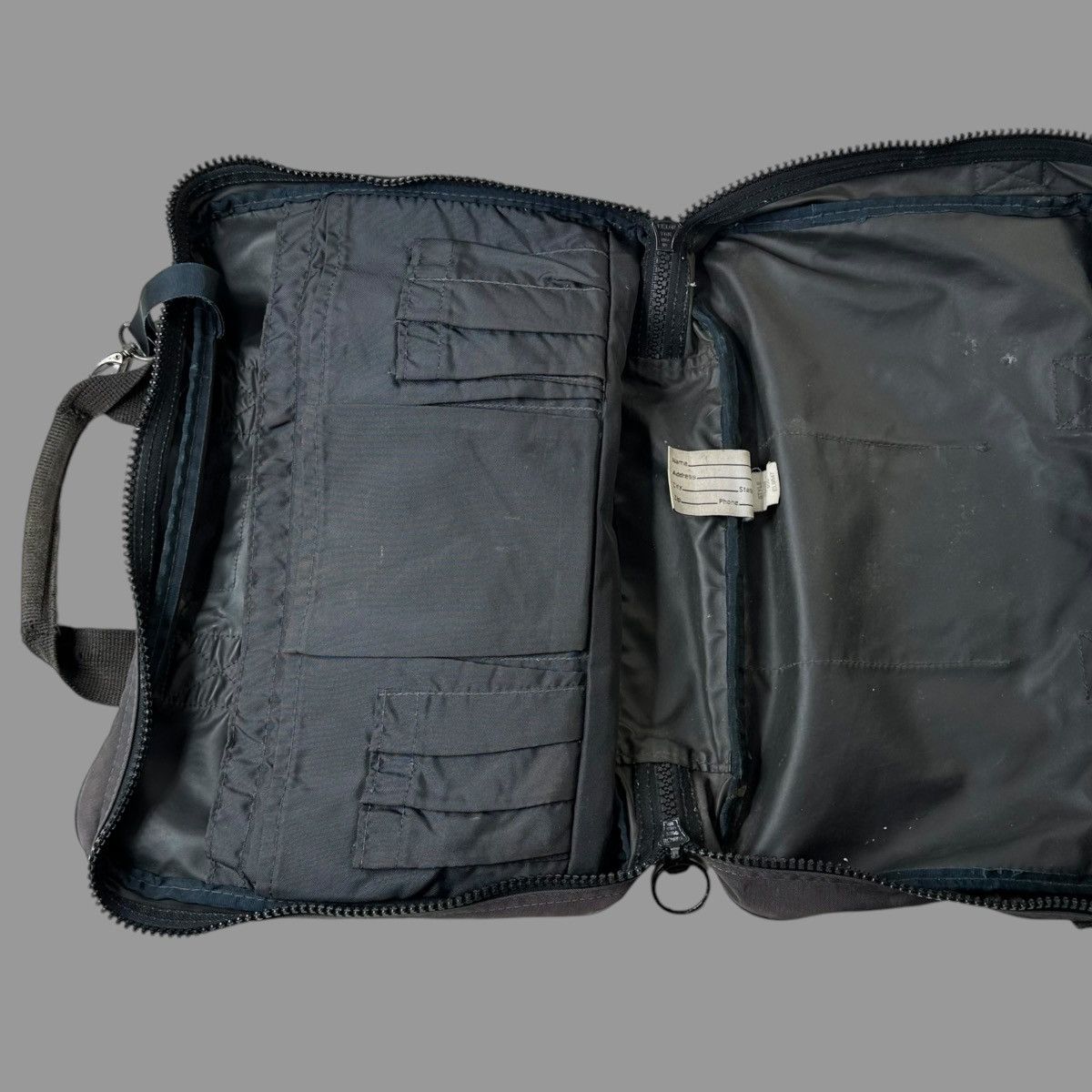 Vintage Vintage faded black 90s bag Size ONE SIZE - 4 Thumbnail