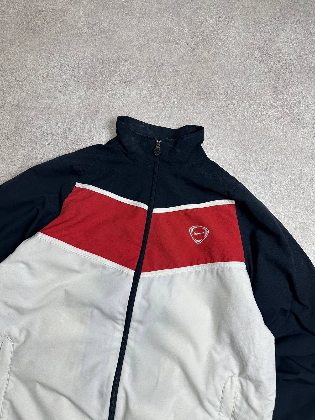 Nike Vintage Nike Tn Skepta Style Y2K Baggy Nylon Tracksuit L Size US L / EU 52-54 / 3 - 5 Thumbnail
