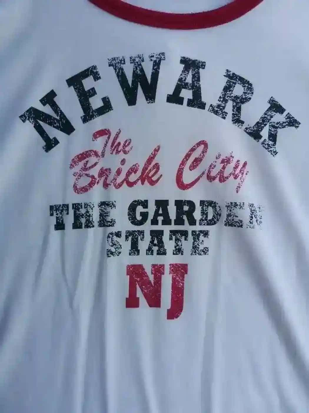 Vintage Vintage Newark The Garden State T-shirt Size US L / EU 52-54 / 3 - 4 Thumbnail