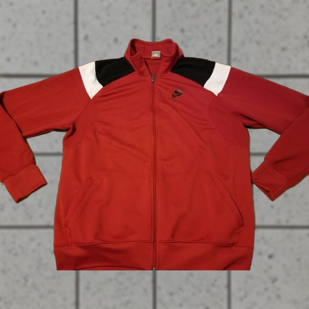 Nike VINTAGE? Nike Jacket Mens 2XL Red Athletic Track Jacket 100% Polyester Sports Activewear Mens Size US XXL / EU 58 / 5 - 1 Thumbnail
