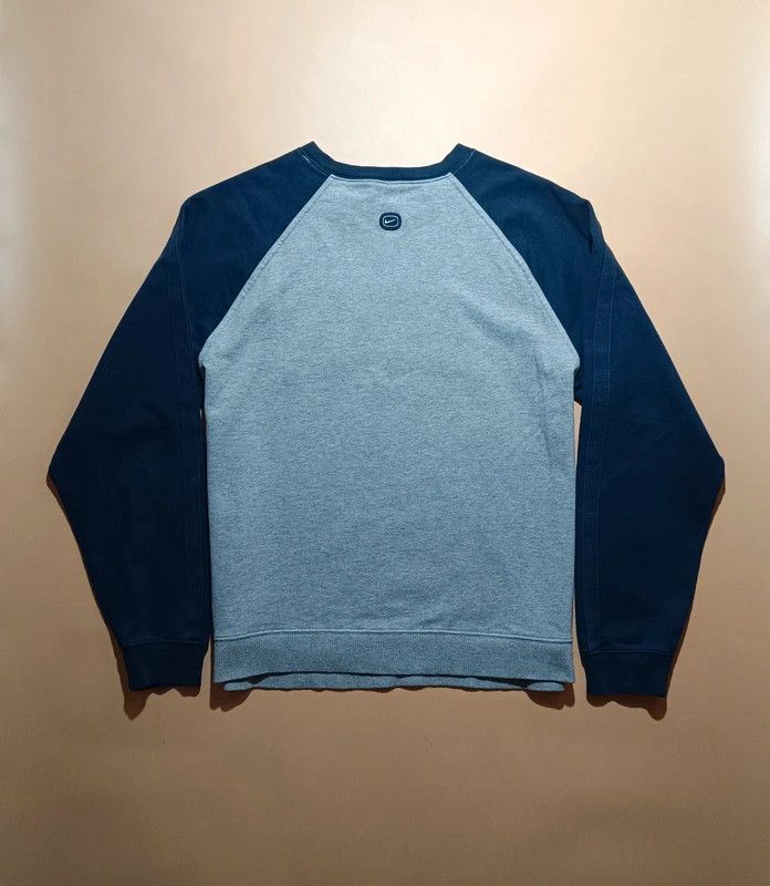 Nike Vintage Y2K NIKE Big Center Swoosh Grey Blue Sweatshirt M Size US M / EU 48-50 / 2 - 11 Thumbnail