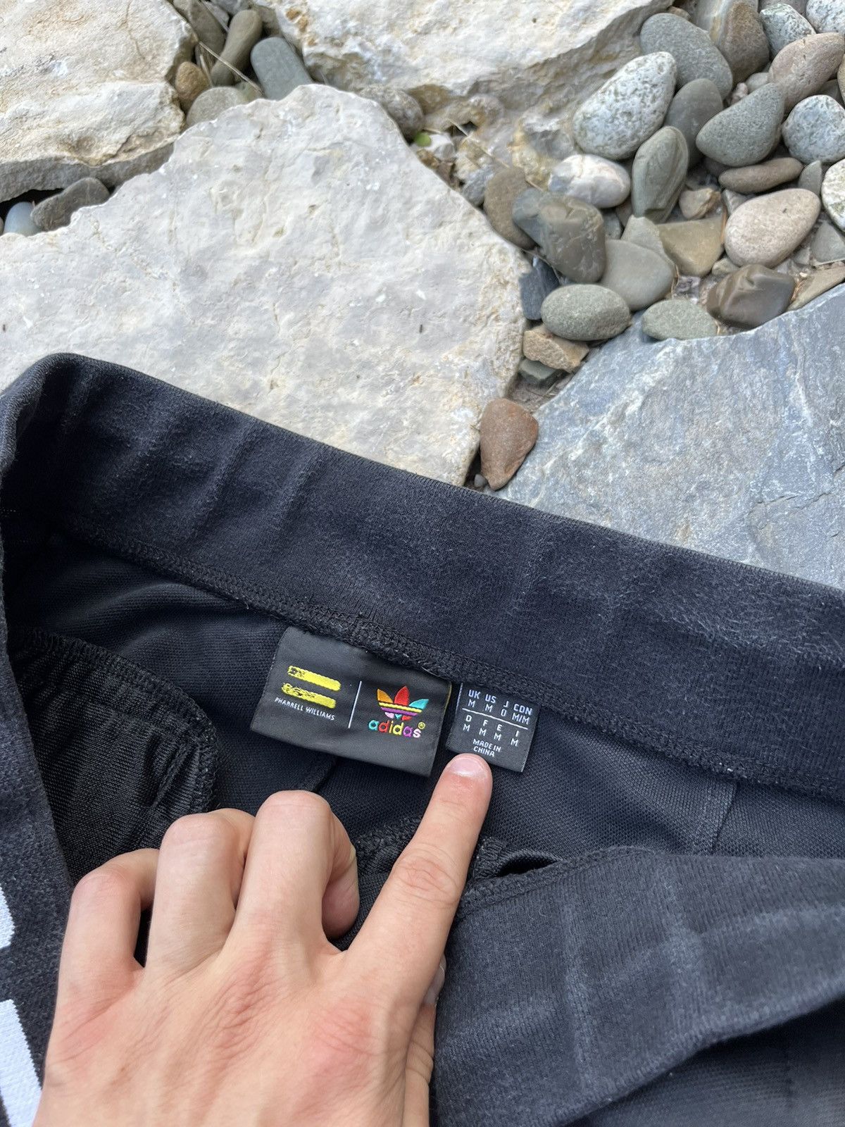 Adidas × Pharrell Adidas x Pharrell Williams zip sweatpants y2k logo triangle Size US 32 / EU 48 - 12 Thumbnail