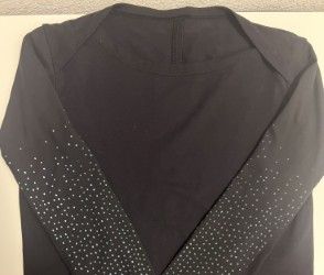 Lululemon Black lululemon long sleeve with green details Size M / US 6-8 / IT 42-44 - 1 Thumbnail