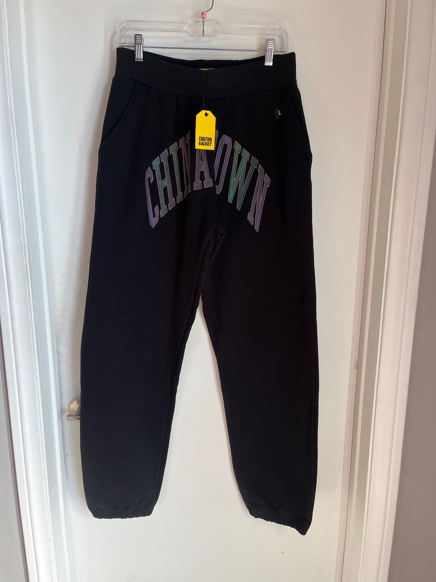 Market NWT Chinatown Market Black Arc Logo Sweatpants L Size US 36 / EU 52 - 7 Thumbnail
