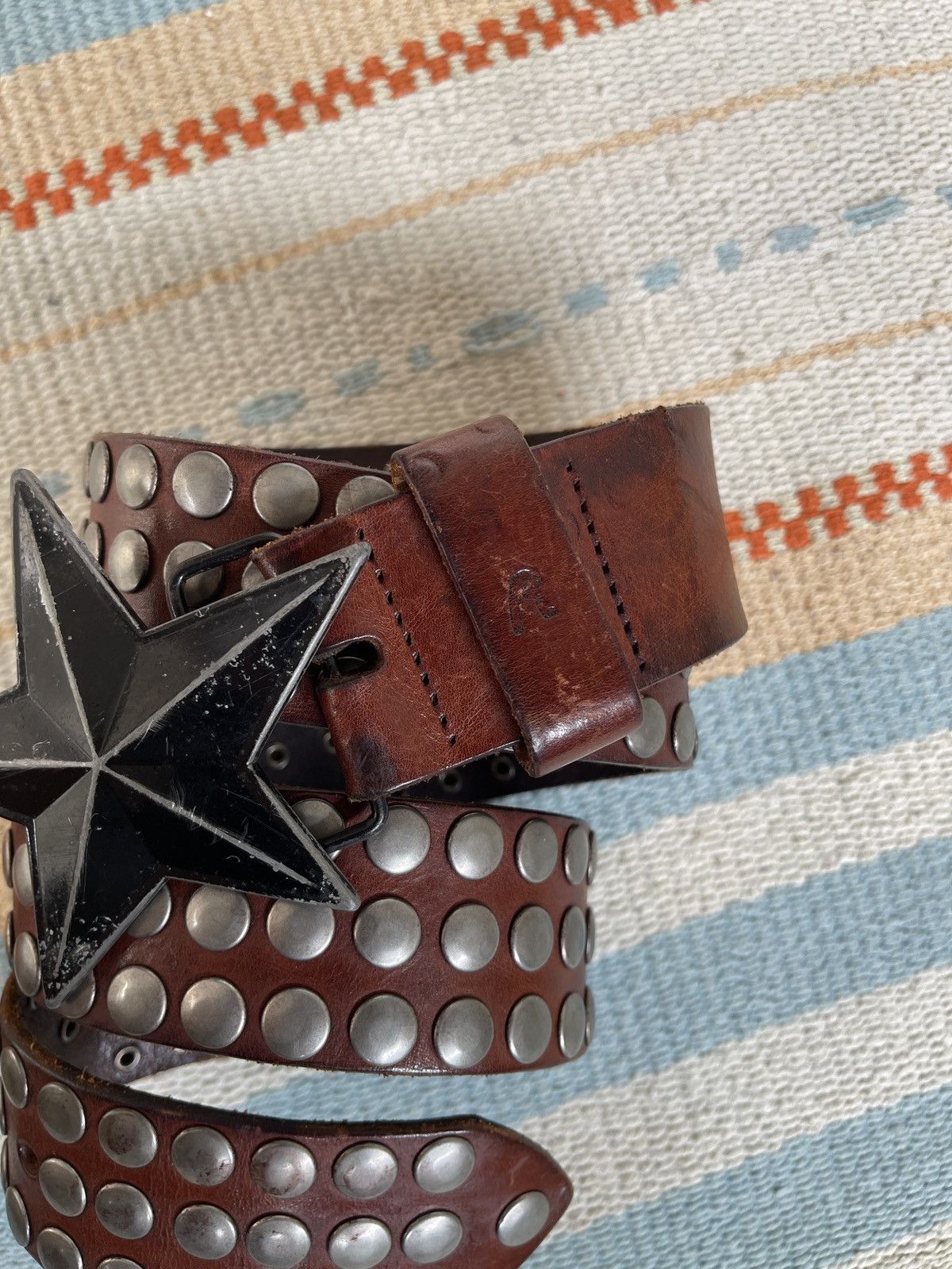 Hollywood Trading Company Vtg Belt🔥HOLLYWOOD TRADING COMPANY🔥Studded Start Buckle Size 34 - 17 Thumbnail