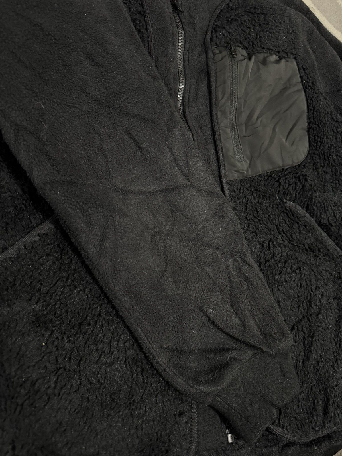Uniqlo × White Mountaineering Uniqlo X White Mountaineering Fleece Jacket M Size US M / EU 48-50 / 2 - 4 Thumbnail