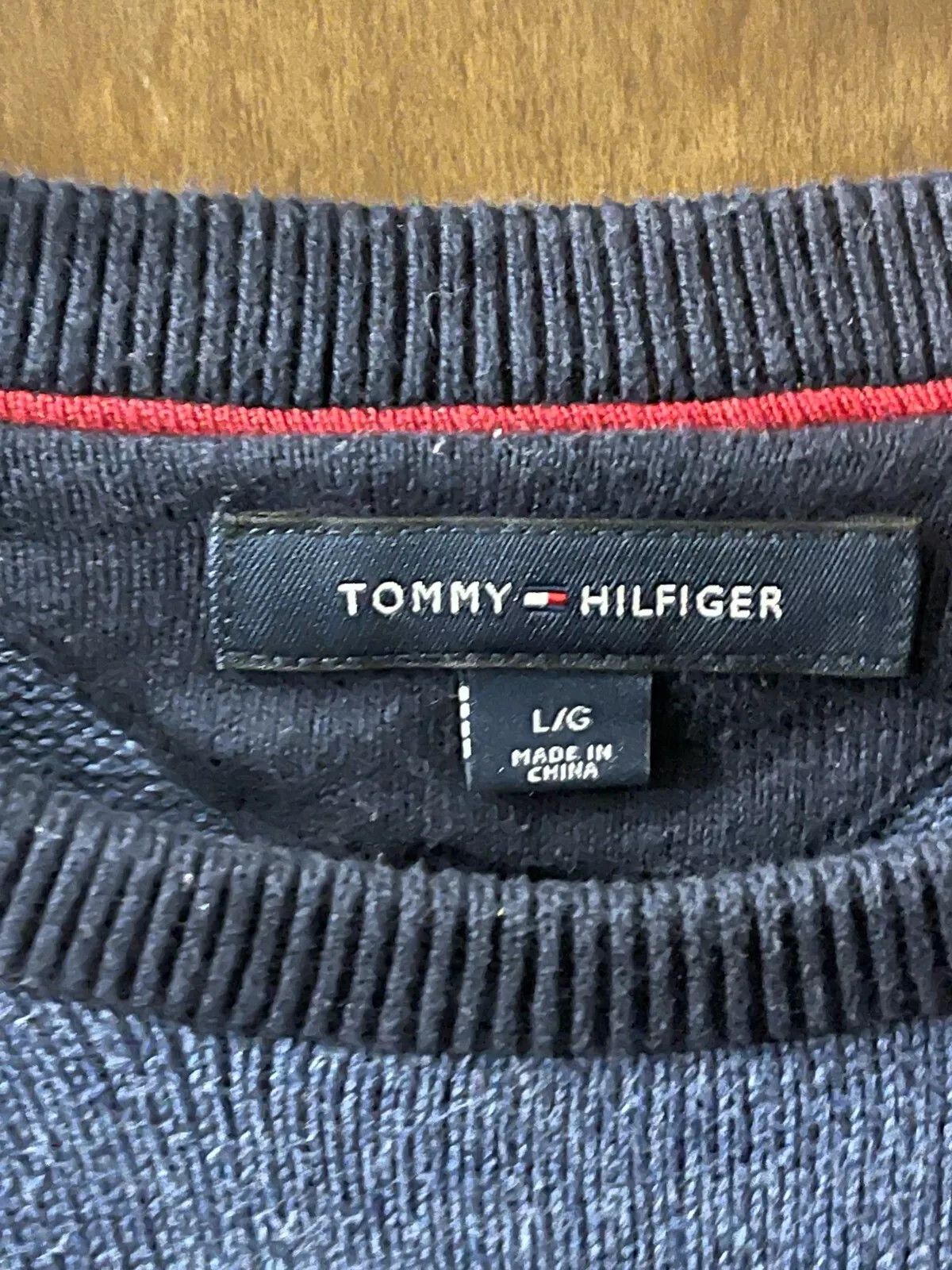Tommy Hilfiger Vintage Tommy Hilfiger Sweater Large Blue Flag Crewneck Size US L / EU 52-54 / 3 - 2 Thumbnail