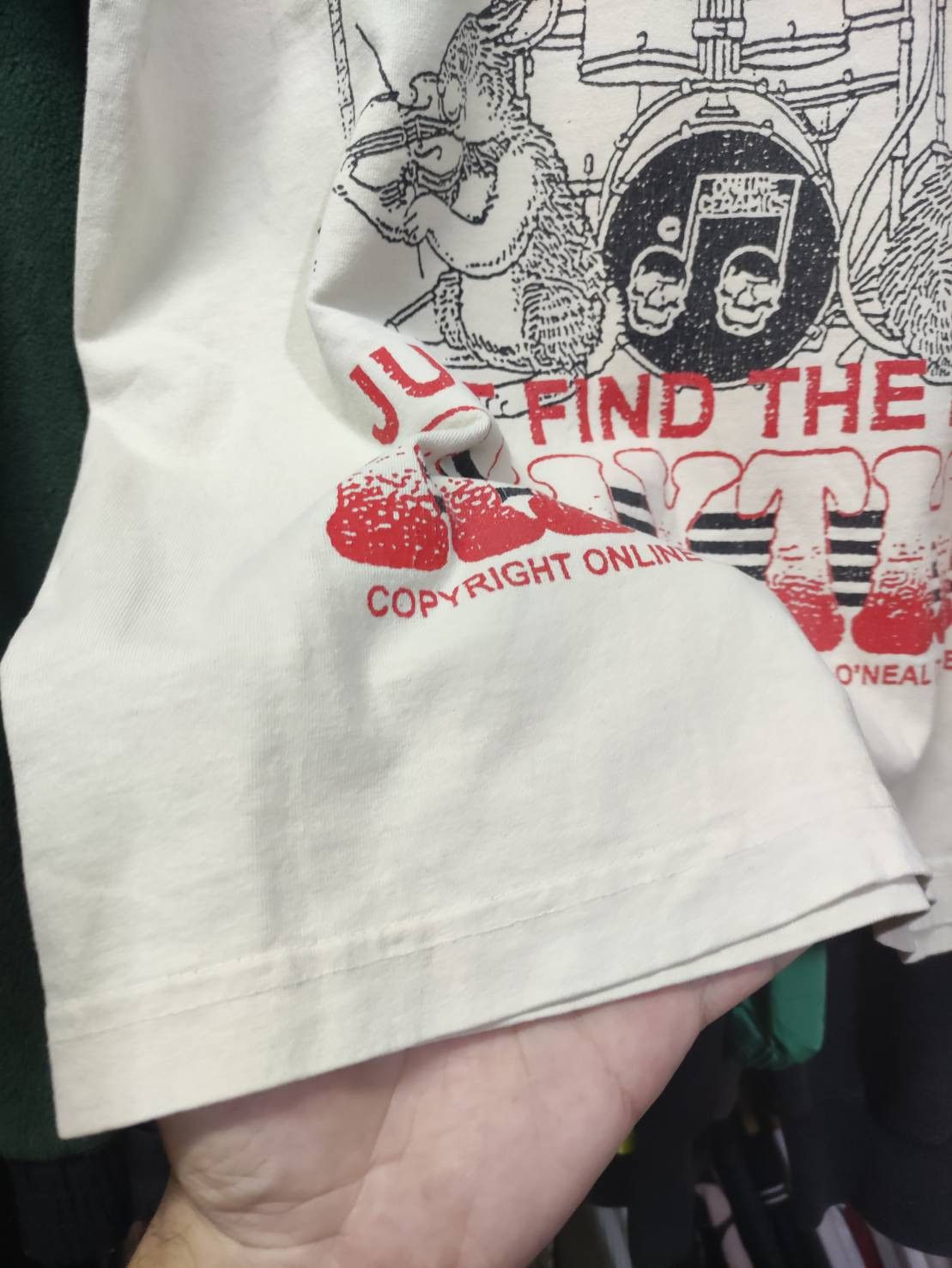 Online Ceramics Online Ceramics " Wrong Beat Right Rhythm " T-Shirt Size US M / EU 48-50 / 2 - 6 Thumbnail