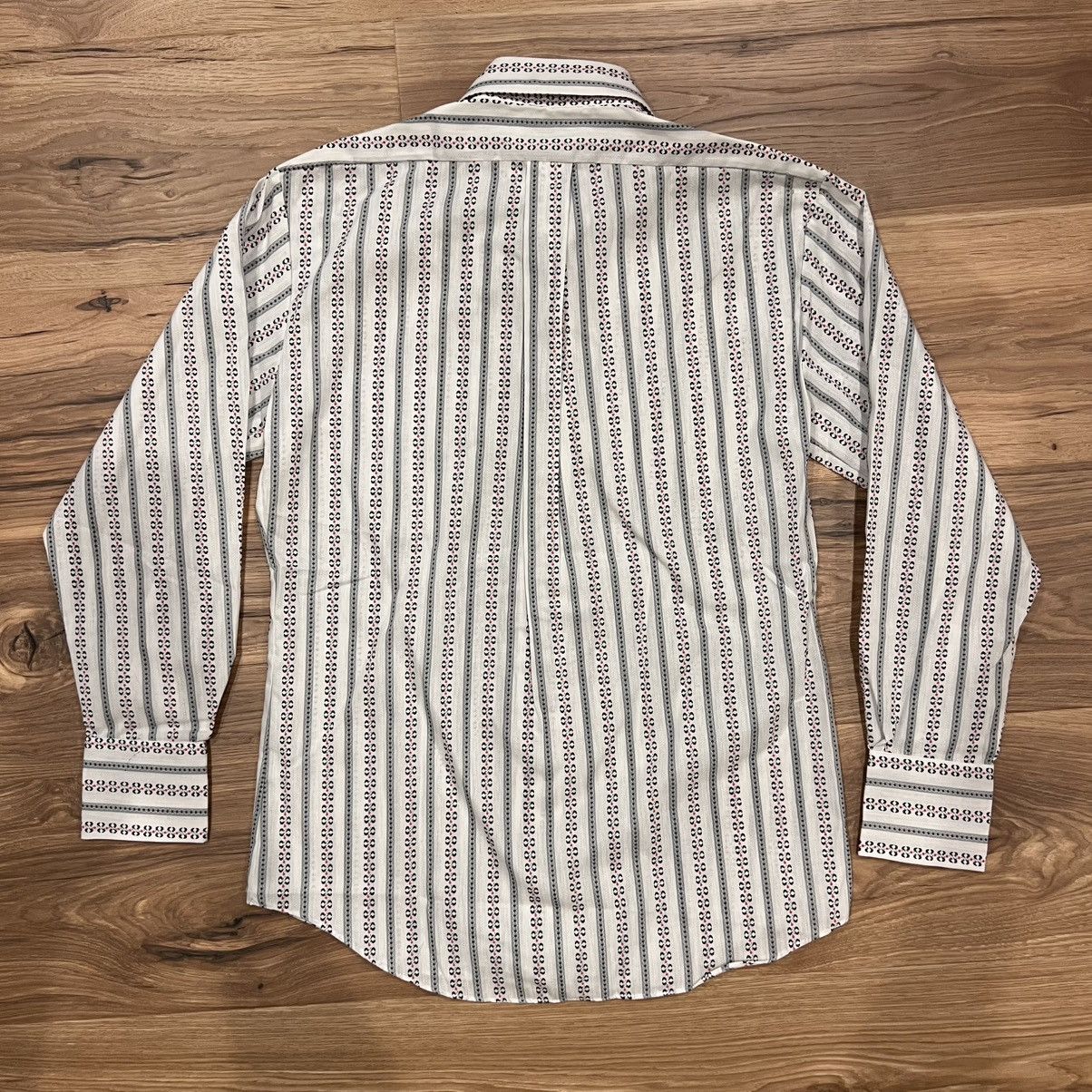 Marlboro Vintage Marlboro Button Down Shirt White Large with Red Tie Size US L / EU 52-54 / 3 - 5 Thumbnail