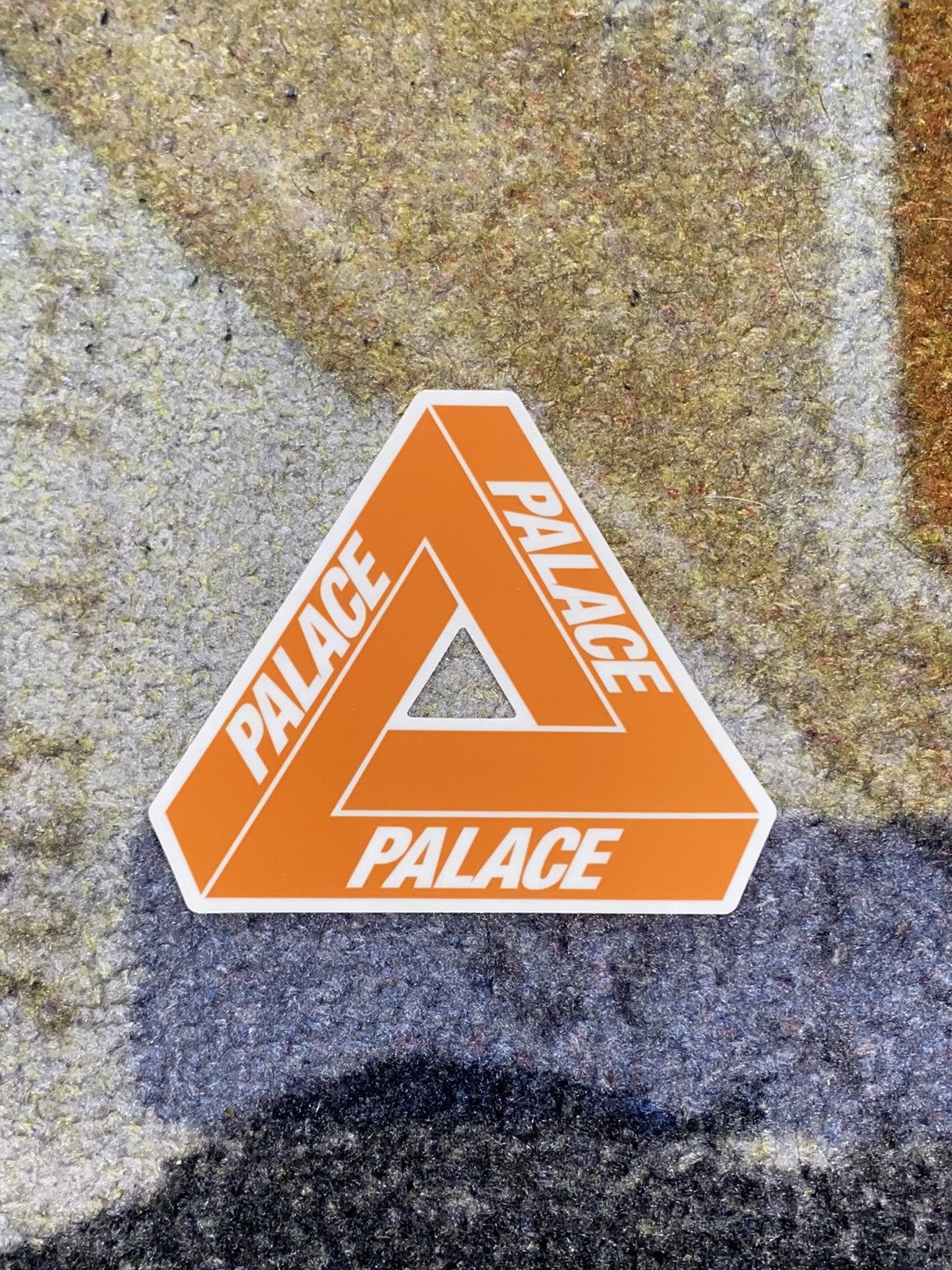 Palace Palace Exclusive Tri Ferg Sticker Size ONE SIZE - 1 Preview