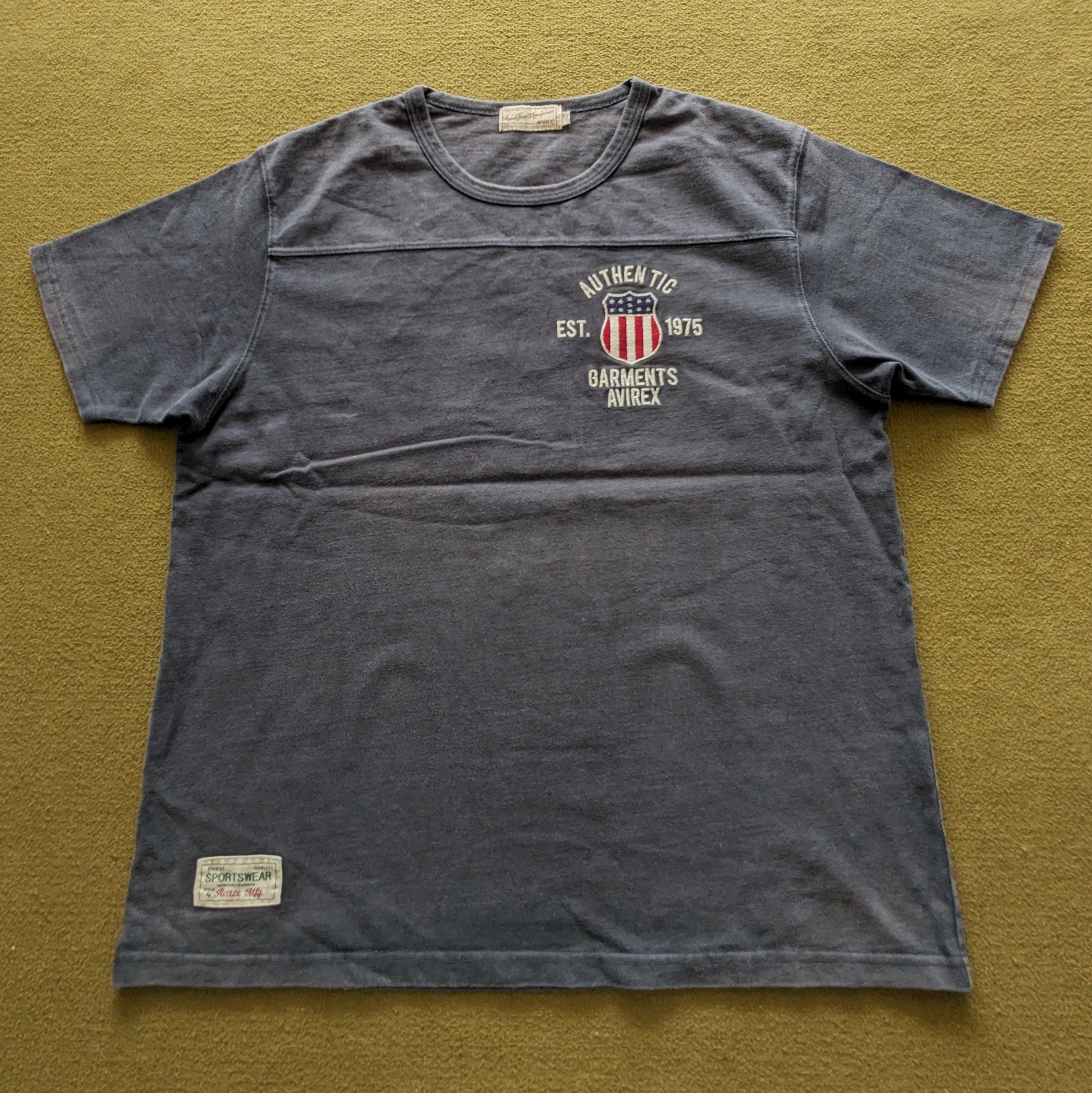 Vintage Vintage AVIREX USA Military Style T-shirt Size US XL / EU 56 / 4 - 3 Thumbnail