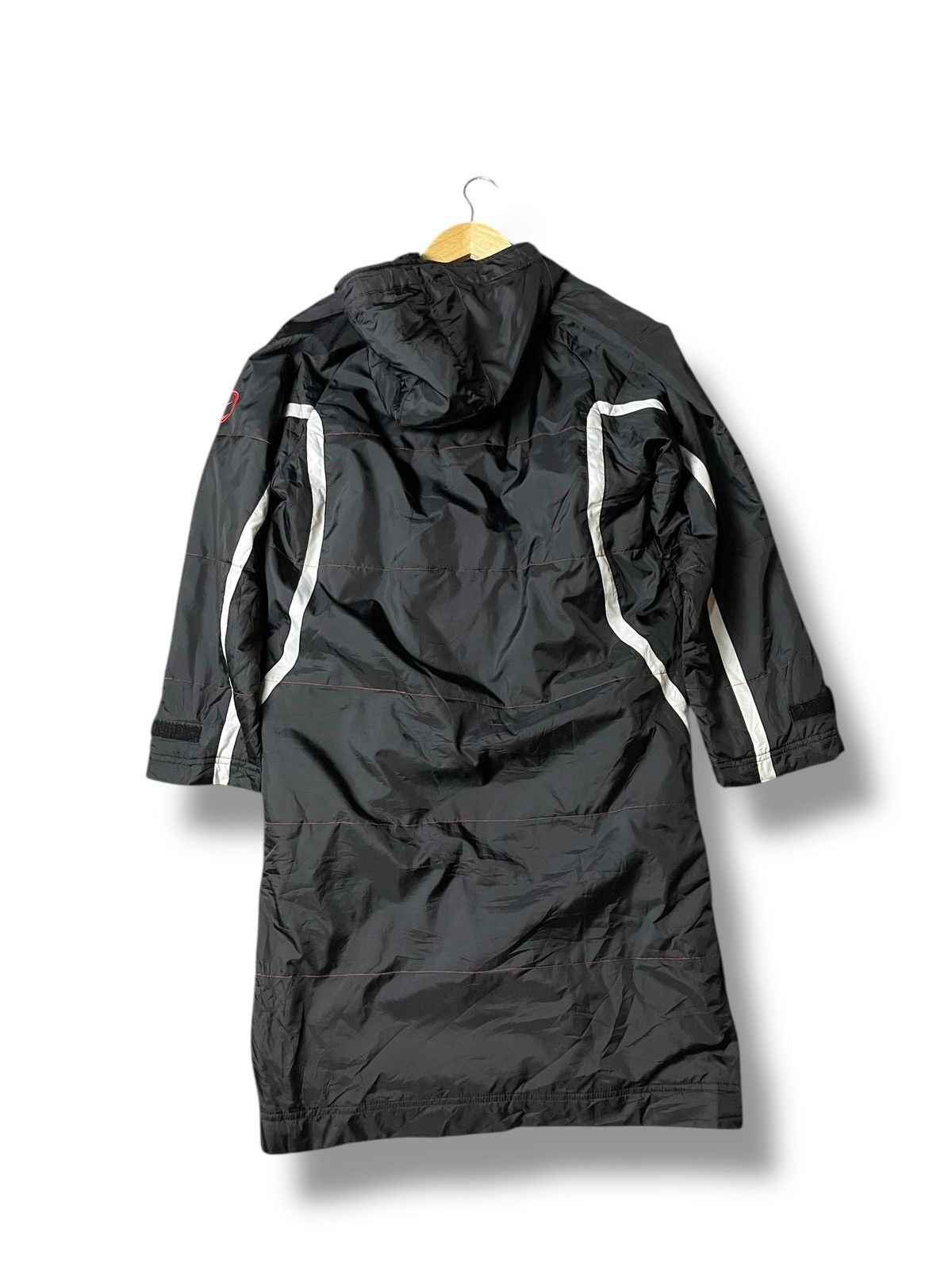 Vintage Vintage Nike Nylon Long Hooded Jacket (113) Size US S / EU 44-46 / 1 - 6 Thumbnail