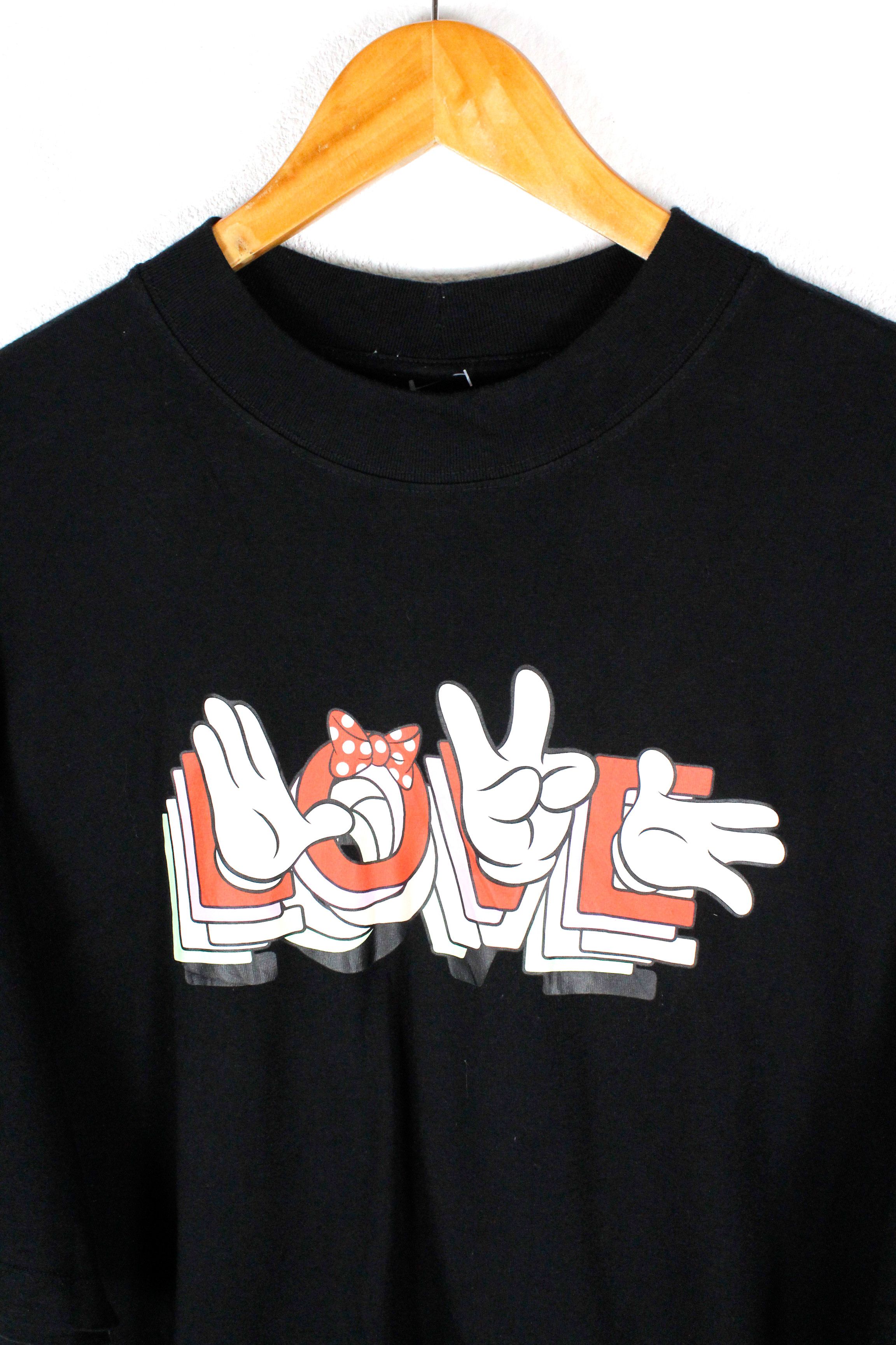 Ambush Design × Disney × Uniqlo Ambush Design x Uniqlo Disney LOVE Logo Oversized Tee Tshirt Size US L / EU 52-54 / 3 - 2 Thumbnail