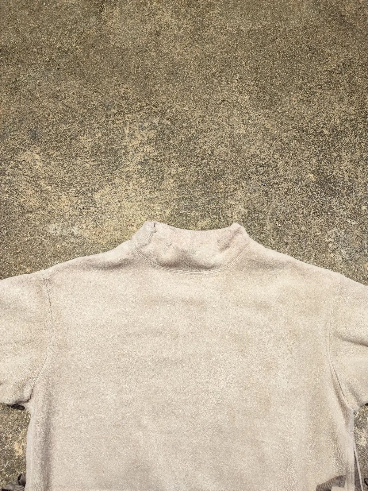 Uniqlo × White Mountaineering UNIQLO x White Mountaineering Fleece Pullover – Beige Size US M / EU 48-50 / 2 - 2 Thumbnail