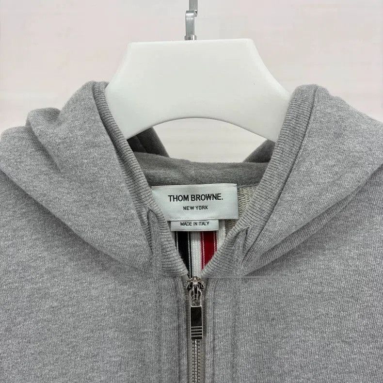 Thom Browne Thom Browne Gray Zip Hoodie with Stripes. Size US S / EU 44-46 / 1 - 3 Thumbnail