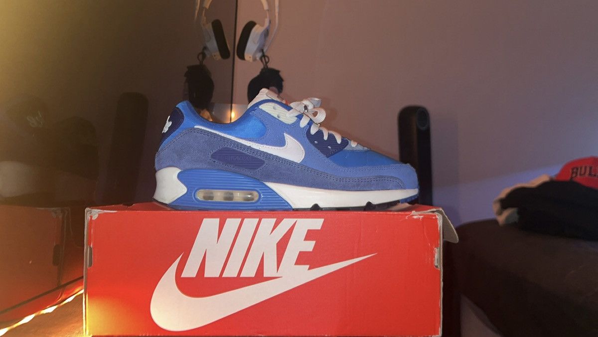 Nike NIKE AIR MAX 90 SE Size US 9 / EU 42 - 5 Thumbnail