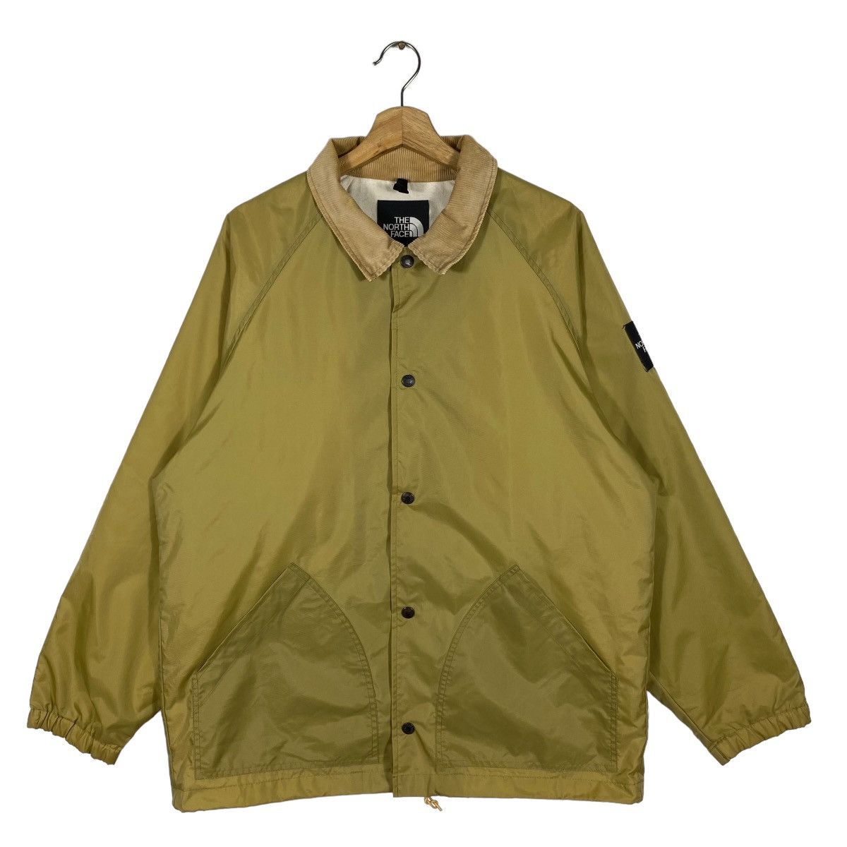 The North Face The North Face Snap Button Patch Logo Light Jacket Size US L / EU 52-54 / 3 - 1 Thumbnail