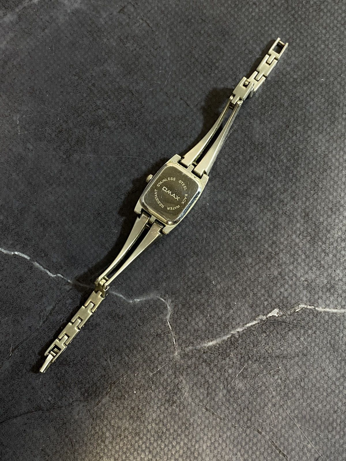 Jewelry × Vintage Stylish Quartz Watch with Metal Bracelet Japanese Brand Size ONE SIZE - 3 Thumbnail