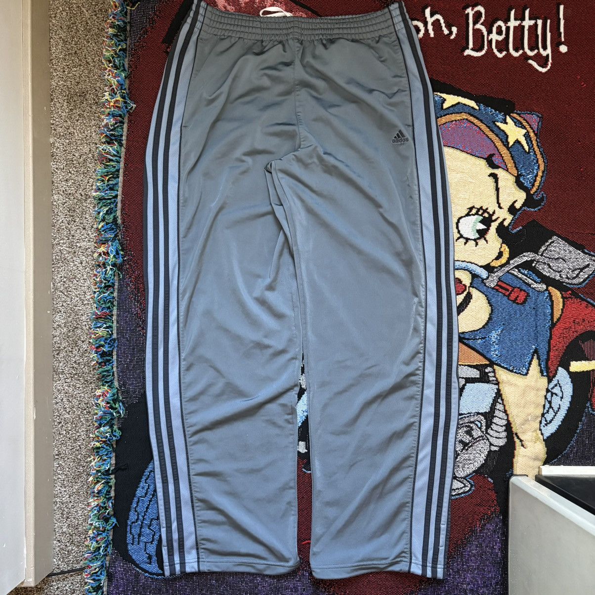 Adidas Vintage Adidas Sweats Size US 36 / EU 52 - 1 Thumbnail