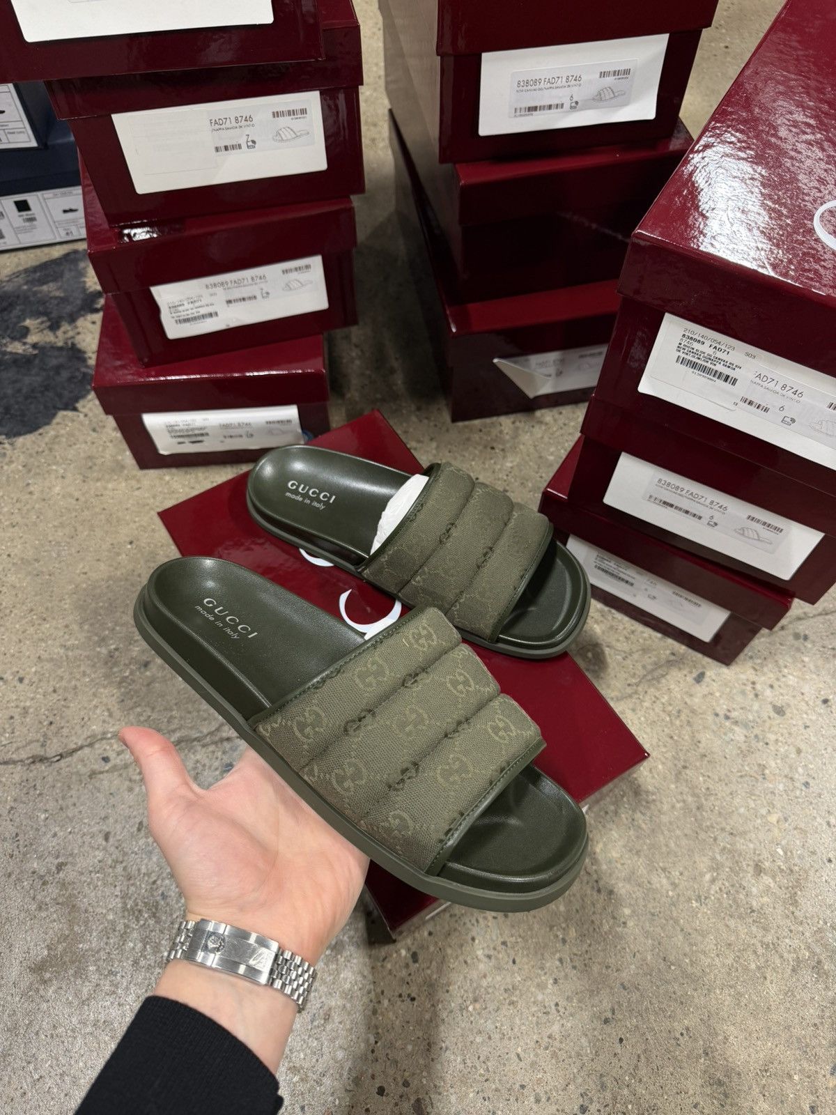 Gucci Gucci GG Canvas Slide Sandals 900$ NEW Size US 7 / EU 40 - 1 Thumbnail