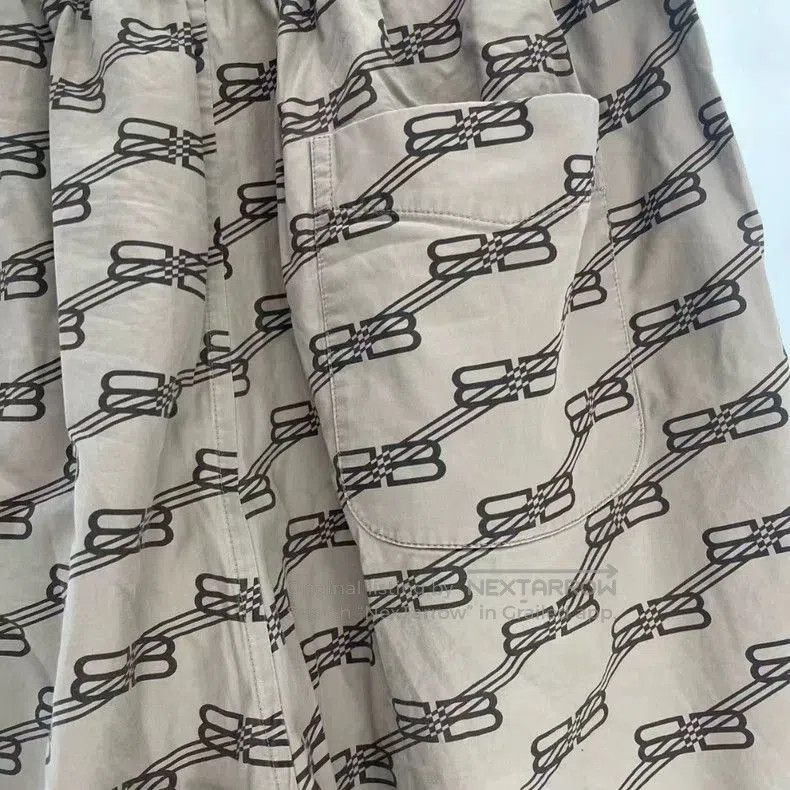 Balenciaga Balenciaga Double B Print Shorts. Size US 28 / EU 44 - 3 Thumbnail