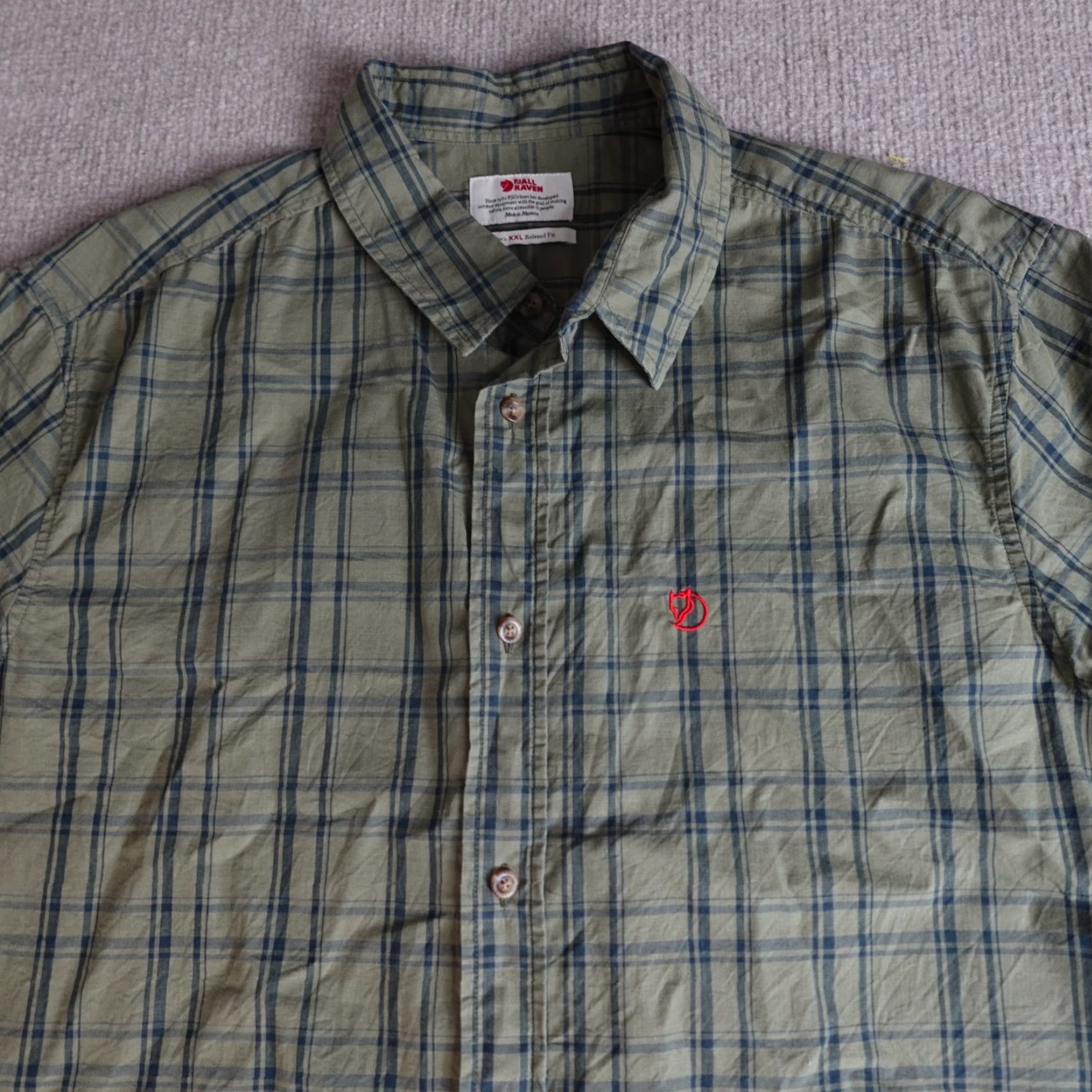 Vintage Fjallraven Shirt Mens 2XL Green Plaid Short Sleeve Ovik Lite Button-Up Casual Outdoor with Pockets Size US XXL / EU 58 / 5 - 2 Thumbnail