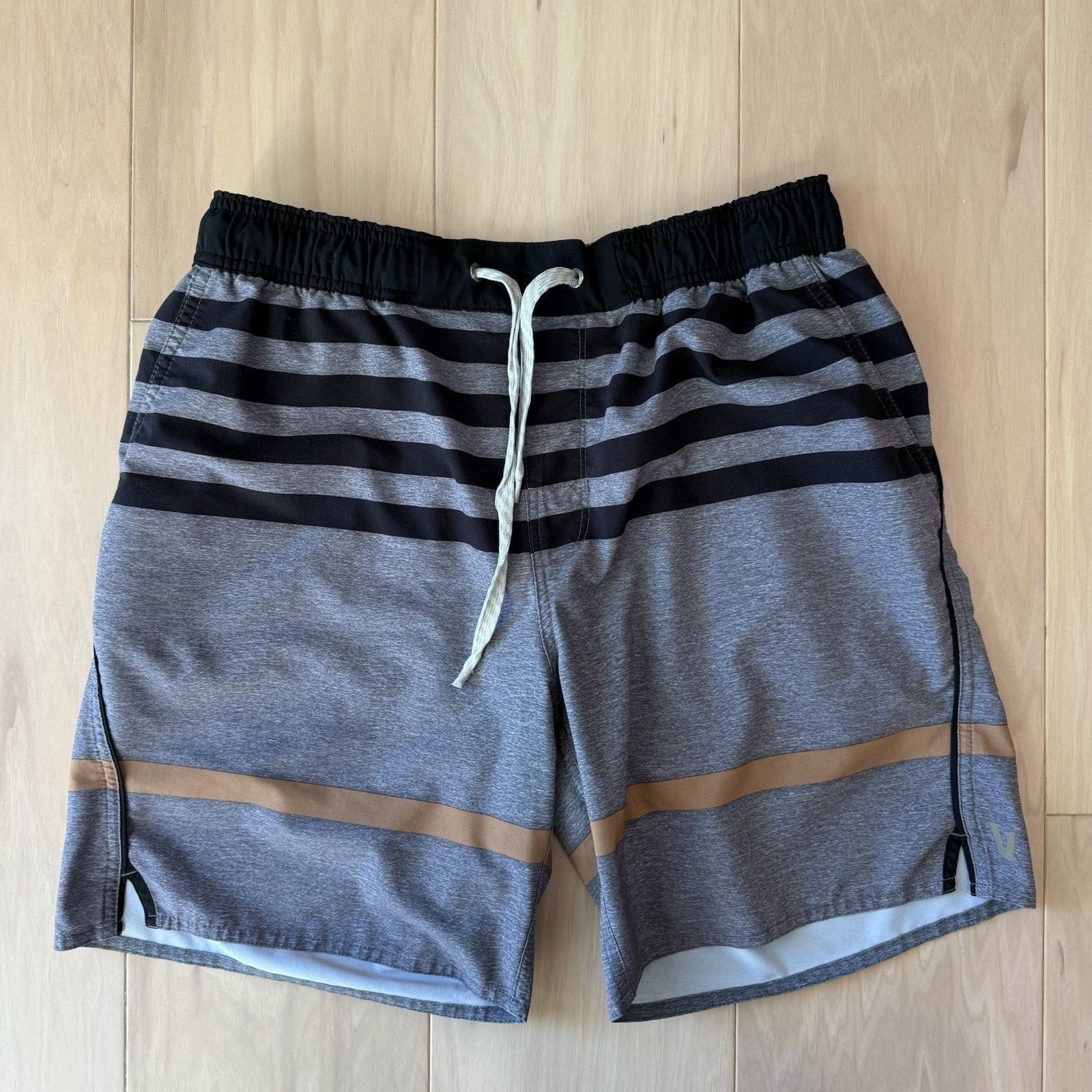 Vuori Vuori Trail Runner Shorts M Multicolor Lightweight Lined Size US 29 - 3 Thumbnail