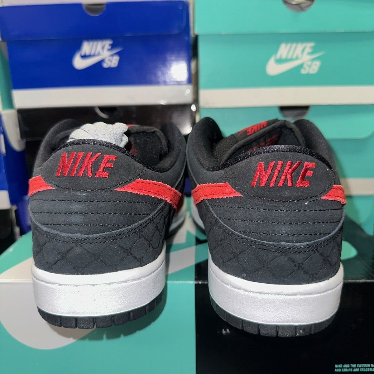 Nike Size 10.5 - Nike SB Dunk Low Premium Primitive 504750-060 Size US 10.5 / EU 43-44 - 3 Thumbnail